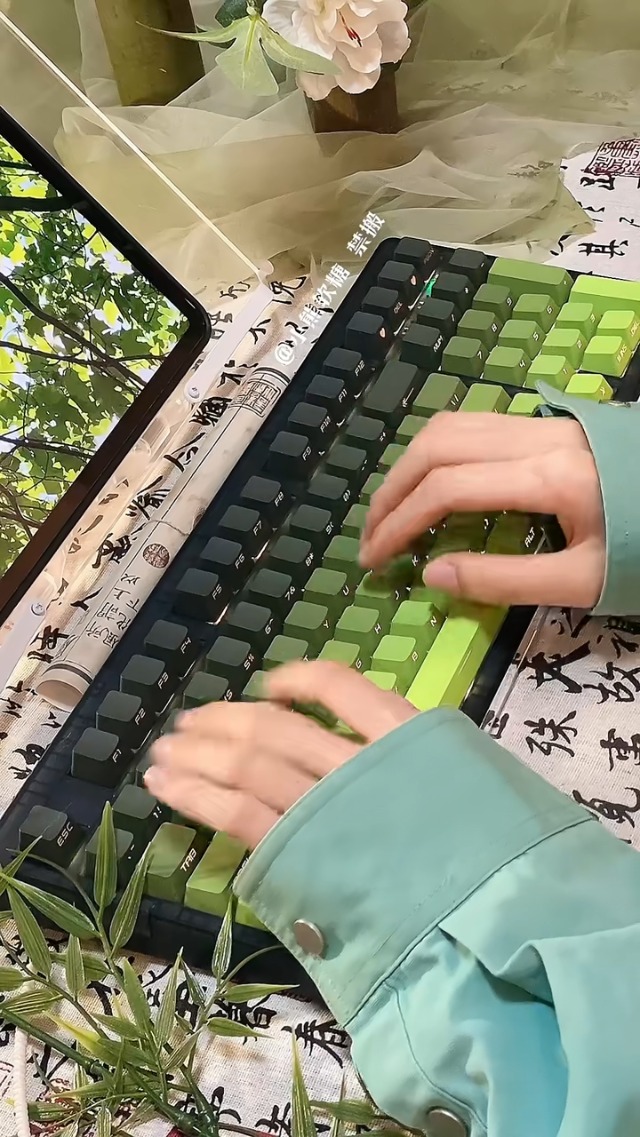 【極希少・蓄光】emDASH AMANOJAKI HYPE GREEN Amazon.com: ZORNHER ZH980 Mechanical Keyboard Wireless,95% Green