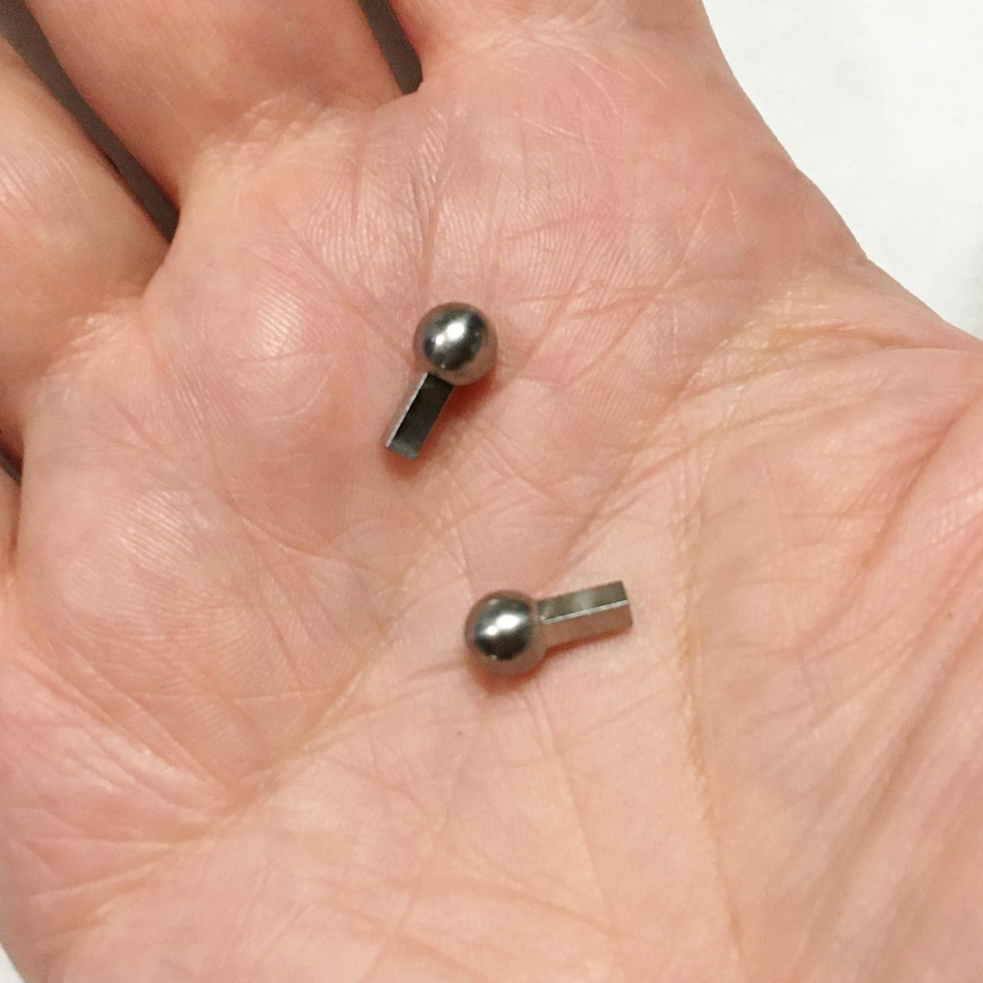 M00780-2 MOREZMORE 2pcs Adapter Connects Ball Socket Joint to 1/8