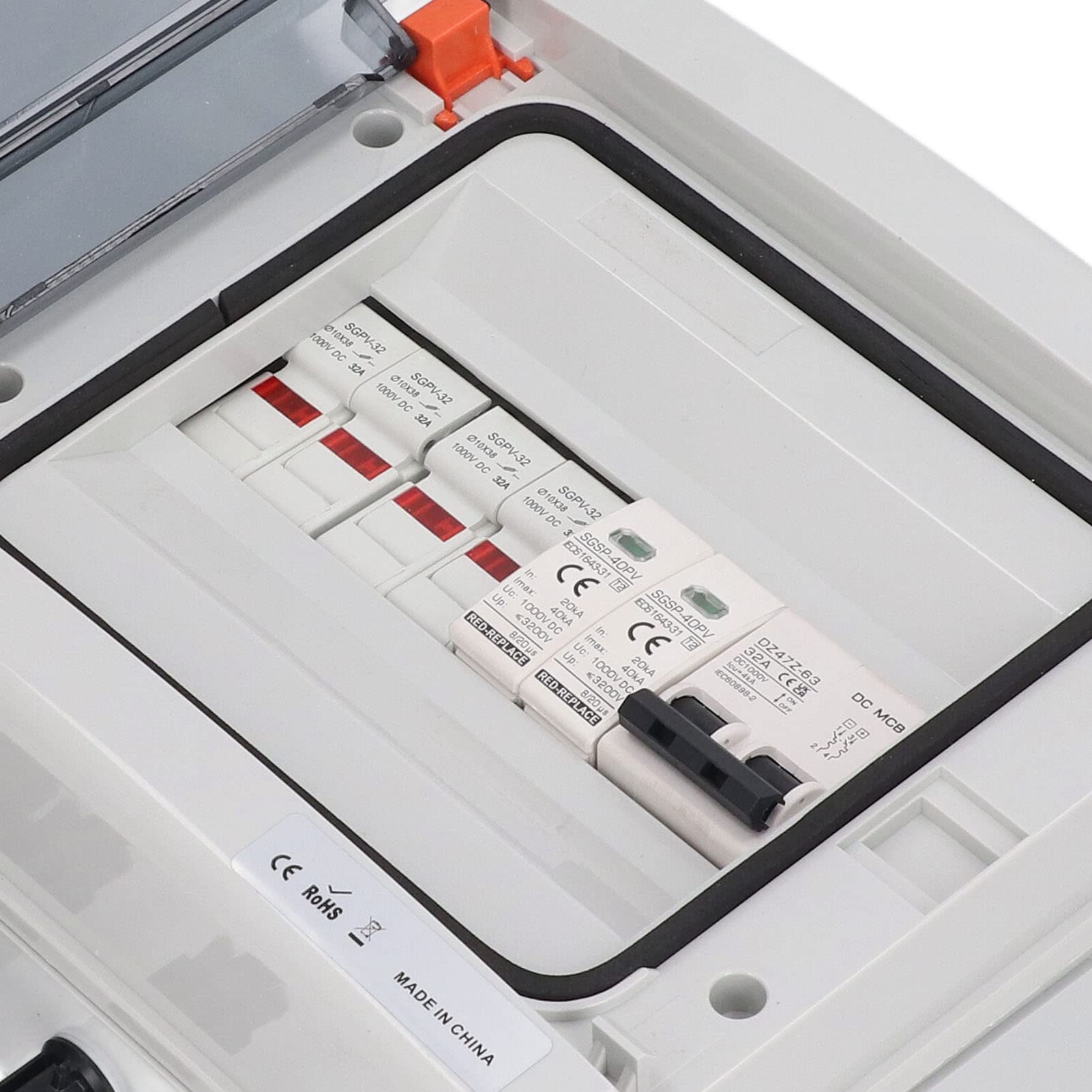 Scatola Combinatrice Solare Fotovoltaica a 4 Stringhe, Scatola di Distribuzione Fotovoltaica PC PA66 DC1000V 15A Fusibile 32A Interruttore, 2 in 2 out Protezione Contro i Fulmini IP65 per