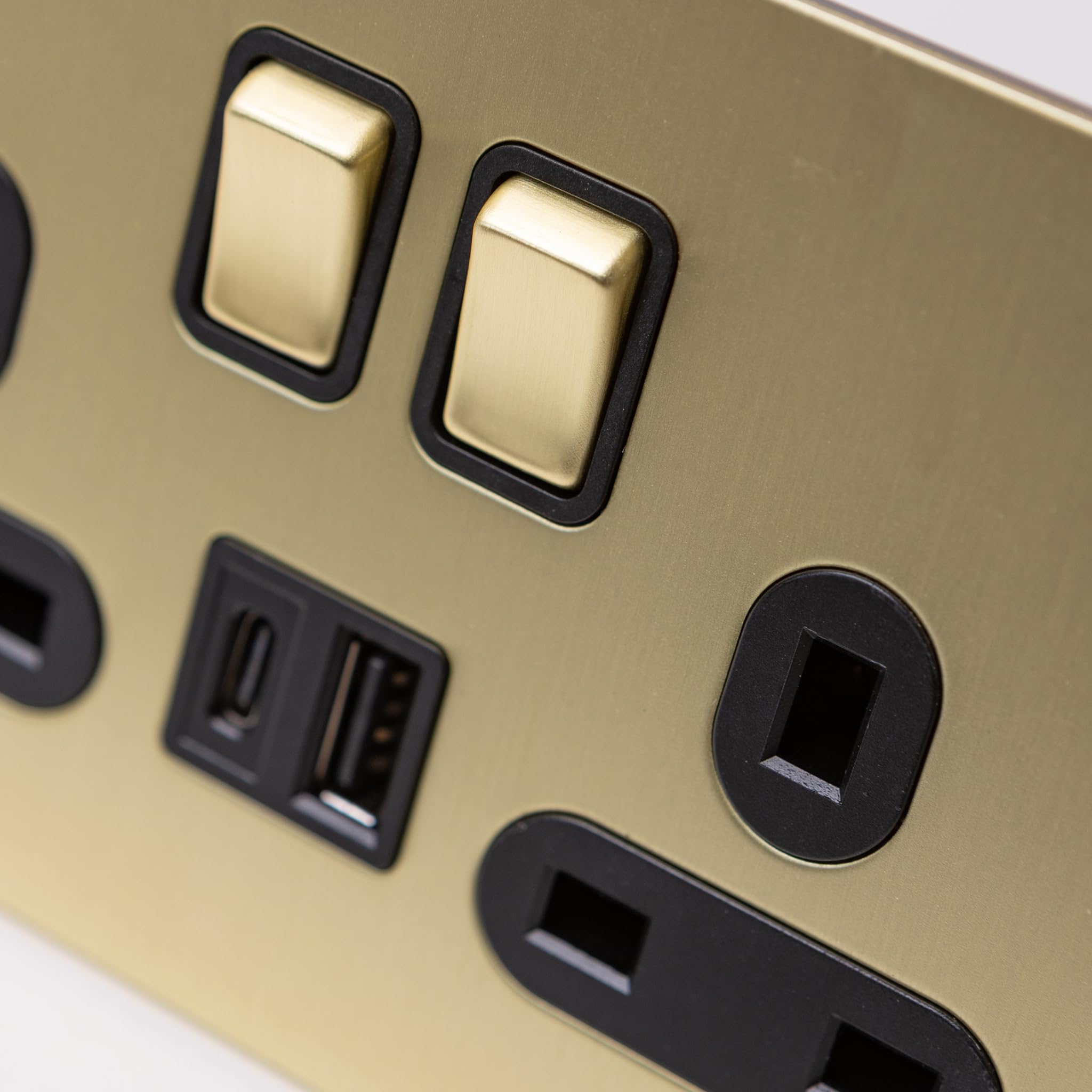 Satin Brass Straight Knurled Switches and Sockets (1 GANG 2 WAY) (Double 13A socket with USB A & C) โ image 1