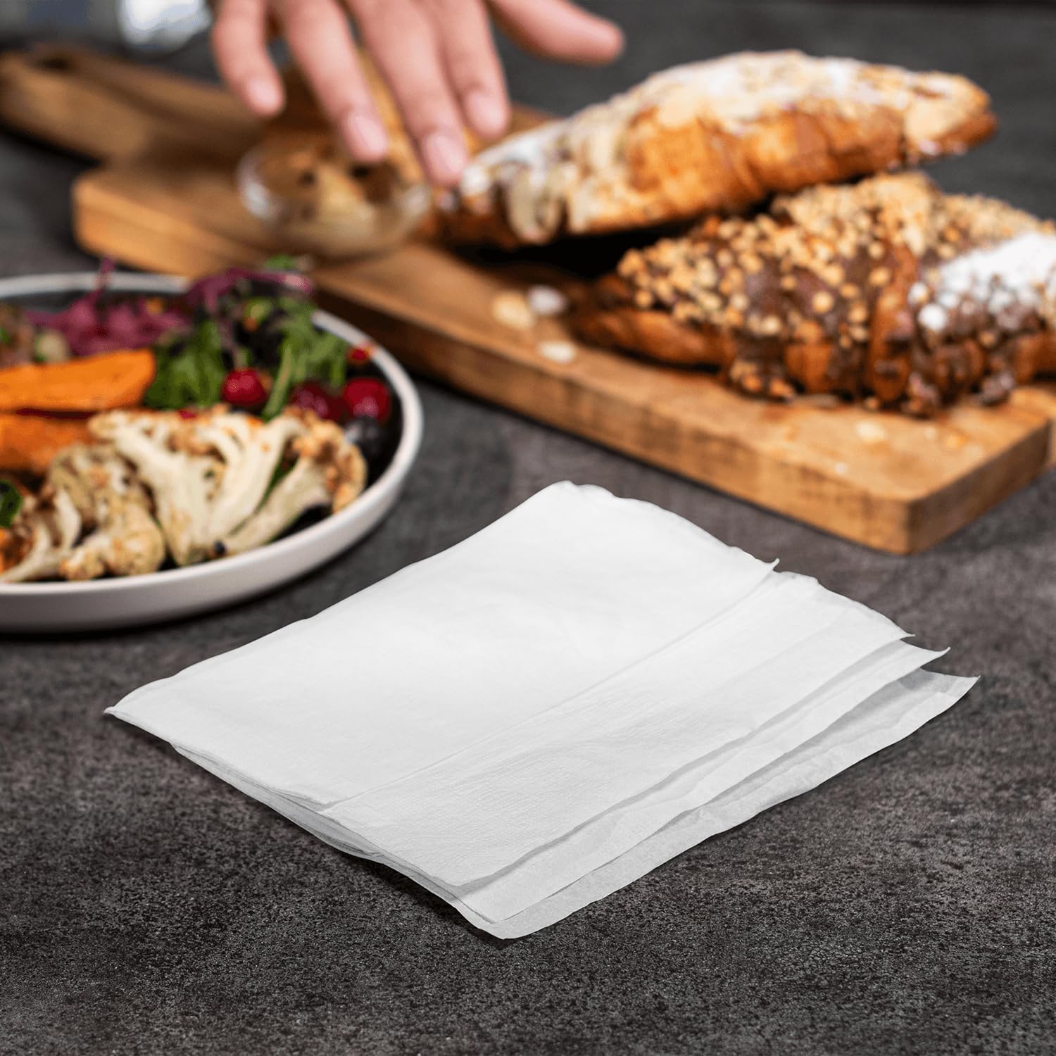 Karat KN-F1213-1W 12"x13" Off-Fold Napkins - White (Case of 6000)