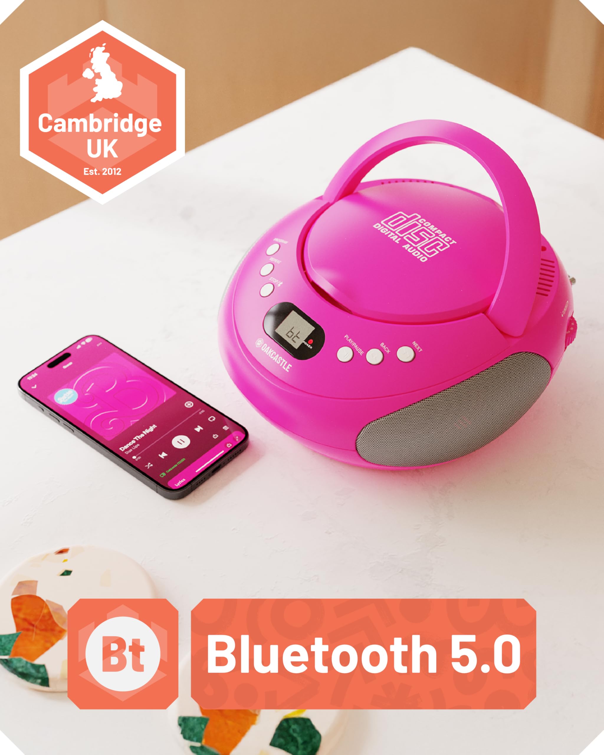 OAKCASTLE CD250 Boombox Bluetooth Portable | Contrôles faciles à Utiliser pour Enfants | Lecteur CD Portable avec Radio FM, 30 préréglages Radio, Affichage LED et Prise Casque (Rose)