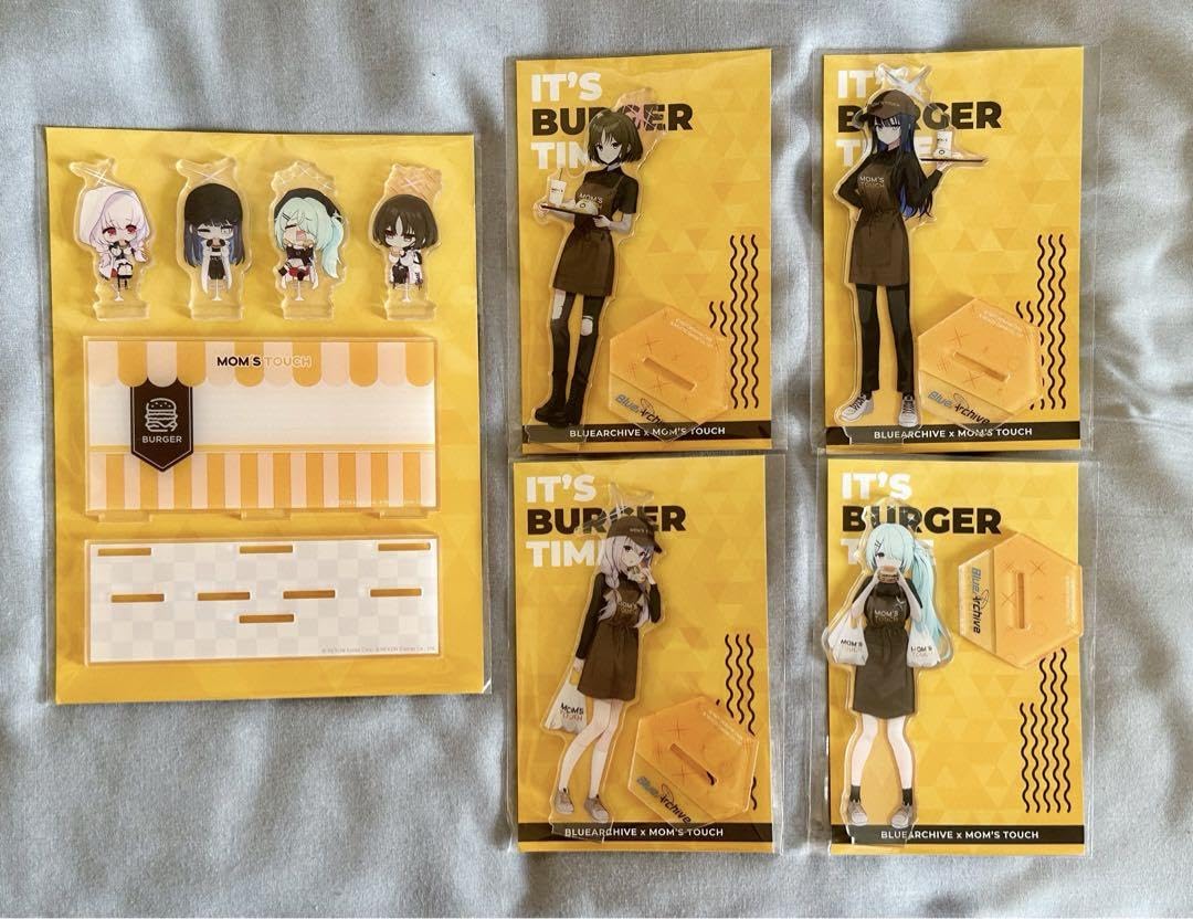 Amazon.co.jp: ブルアカ 韓国限定 アリウススクワッド mom