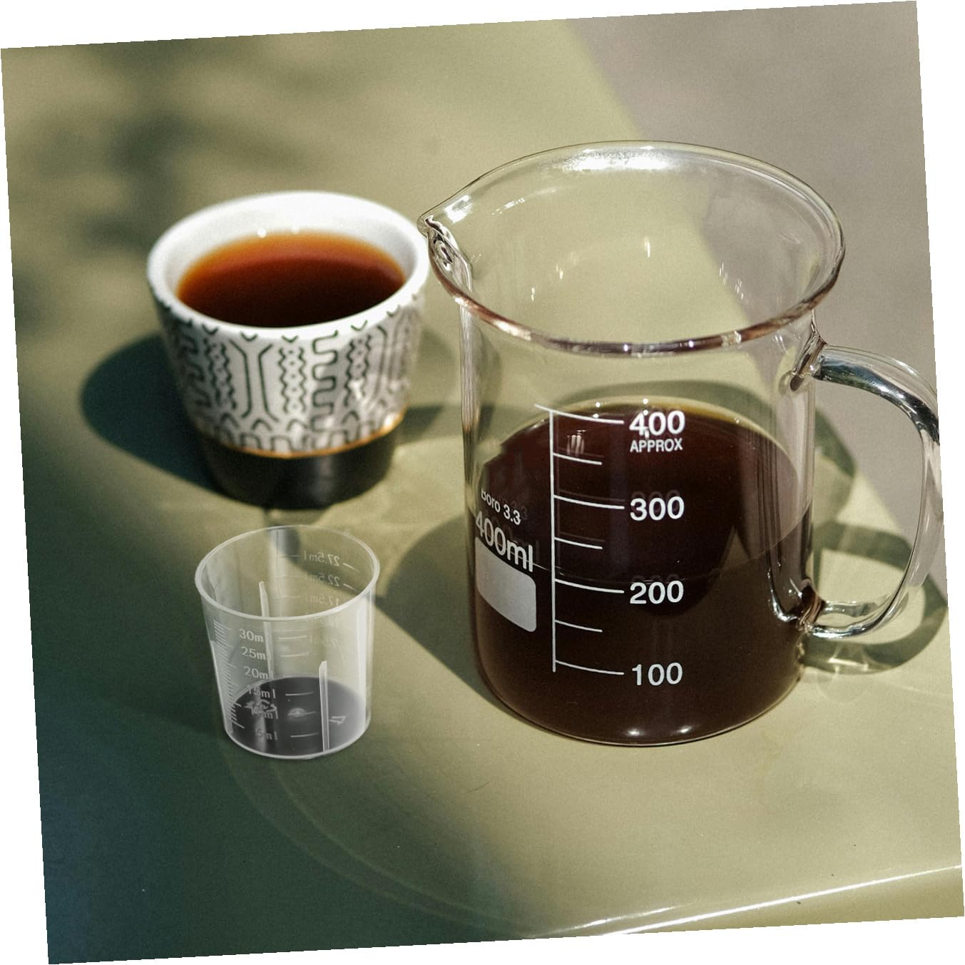 GLEAVI 500stücke Messbecher Mit Doppelter Epoxidharz Mischbecher Für Pigmente Und Flüssigkeiten Für Bastelarbeiten Und Laboranwendungen