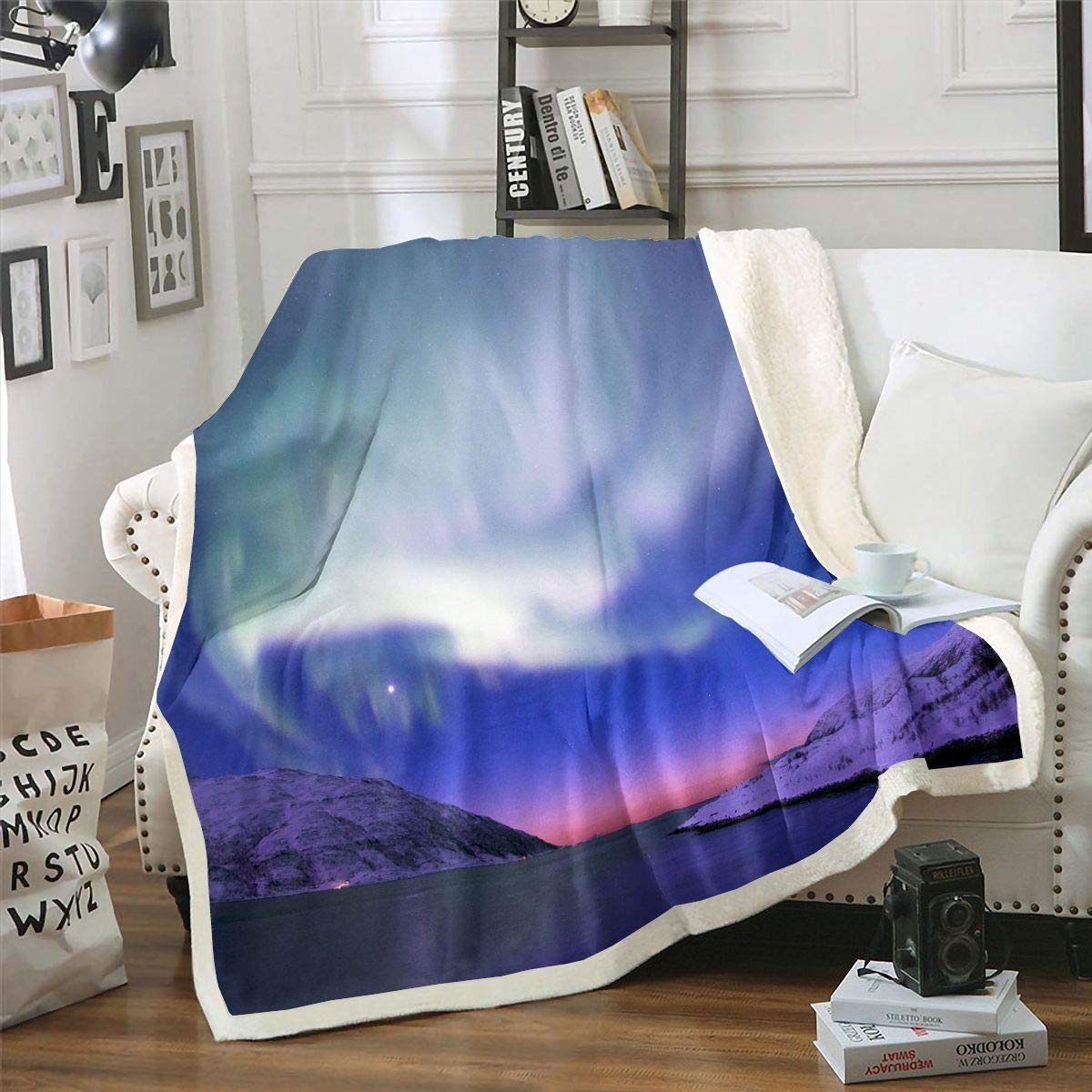 Homemissing Galaxy Plush Blanket Northern Light Fleece Throw Blanket for Bed Sofa Couch Starry Sky Aurora Style Sherpa Blanket Room Decor Aurora Blue Single 50x60