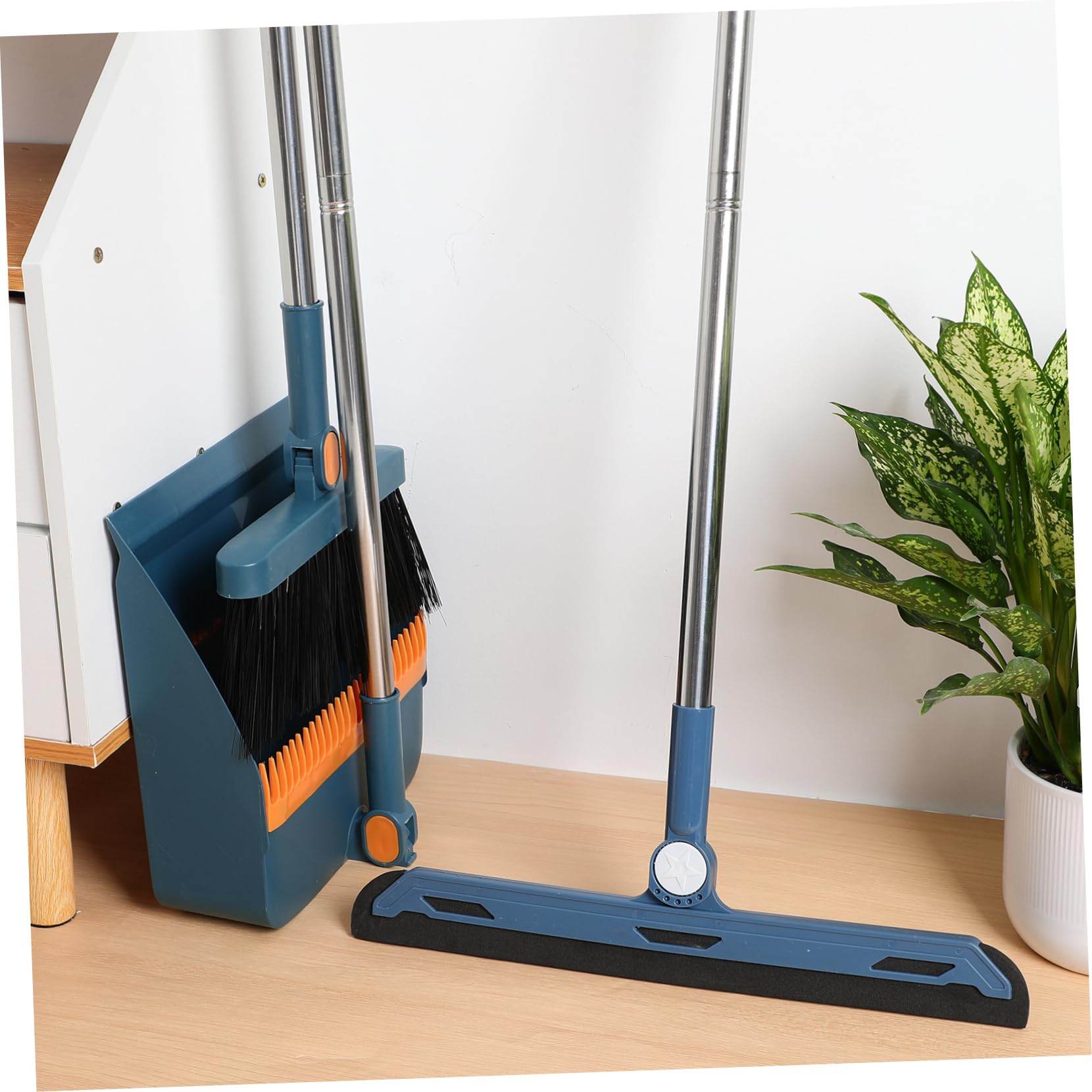 BESTYASH Set Scopetta e Paletta Pieghevole Blu in Plastica