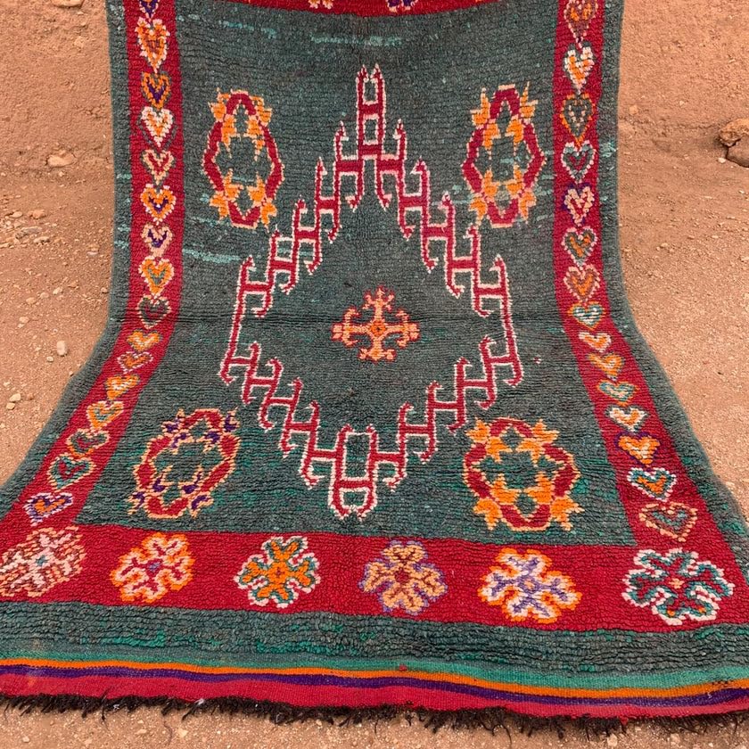 Générique Tifinagh Shop - Tapis Berbère Boujaad Authentique du Maroc - Fait Main en Laine – 280 x 167 cm – Tapis Marocain Artisanal