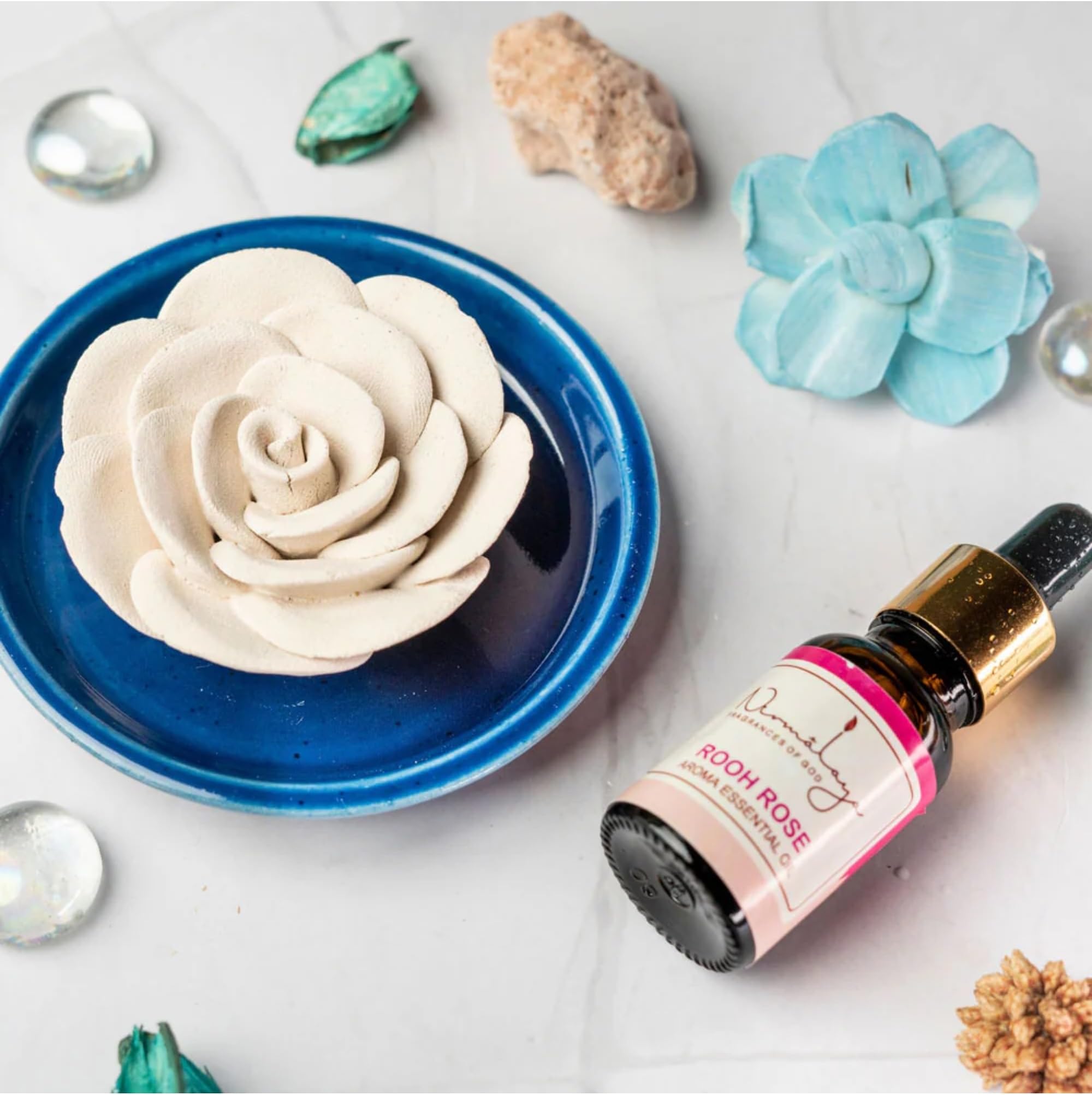 Nirmalaya Premium Flower-Shaped Ceramic Essential Oil Diffuser | Aroma Oil Burner for Home Fragrance, Spa, Meditation & Yoga | Elegant Home Decor (Big)