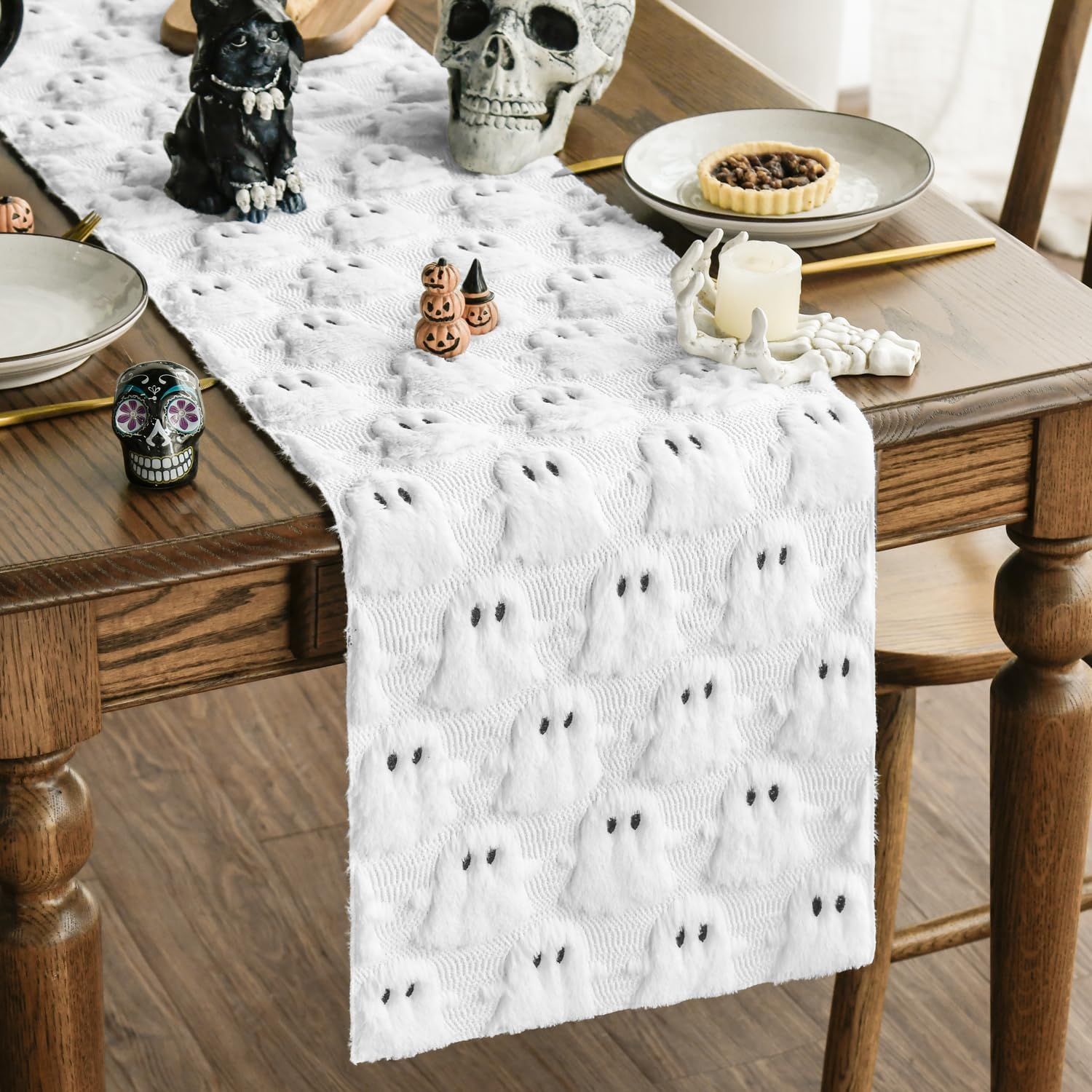 Artoid Mode Ghost Soft Plush Faux Fur Jacquard Halloween Table Runner, Holiday Kitchen Dining Table Decoration for Home Party Decor 13x90 Inch