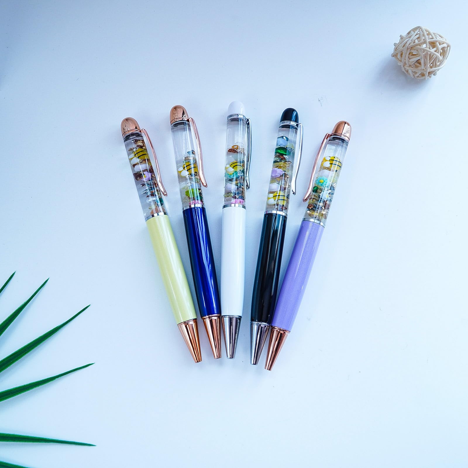 Sikyby Bee Cute 3D Floater Liquid Writing Journaling Office Pen Unique Gifts Set of 5 Pens, 1 count (Pack of 5) - Image 3