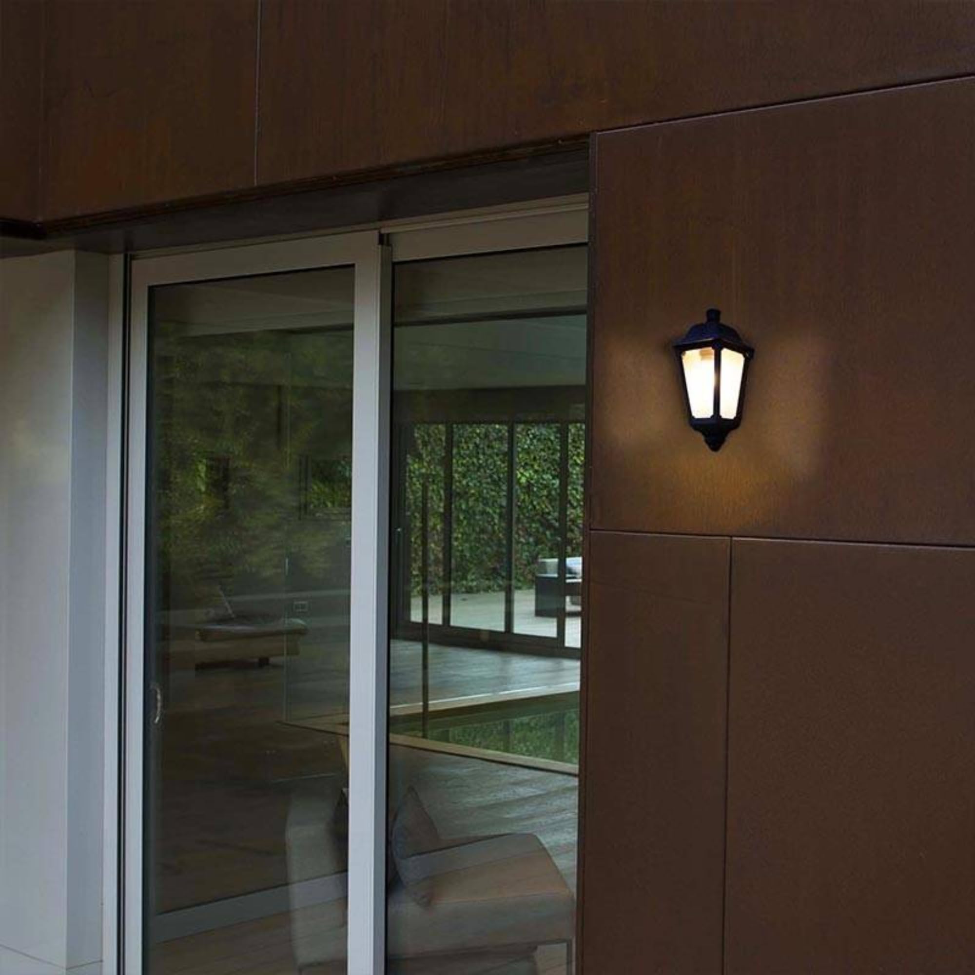B·LED BARCELONA LED BarcelonaLED Fumagalli kinkiet zewnętrzny IP55 klasyczna latarnia z żywicy w stylu rustykalnym z oprawką E27 do drzwi tarasowych do ogrodu