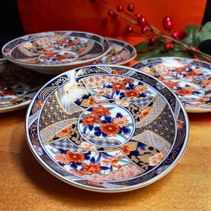 【古伊万里文】古伊万里の伝統　名窯　有田古伊万里文　染錦金ミル菖蒲文　花渕鉢 Amazon.co.jp: 古伊万里意匠 有田 若山窯 金彩 染錦 窓絵草花文