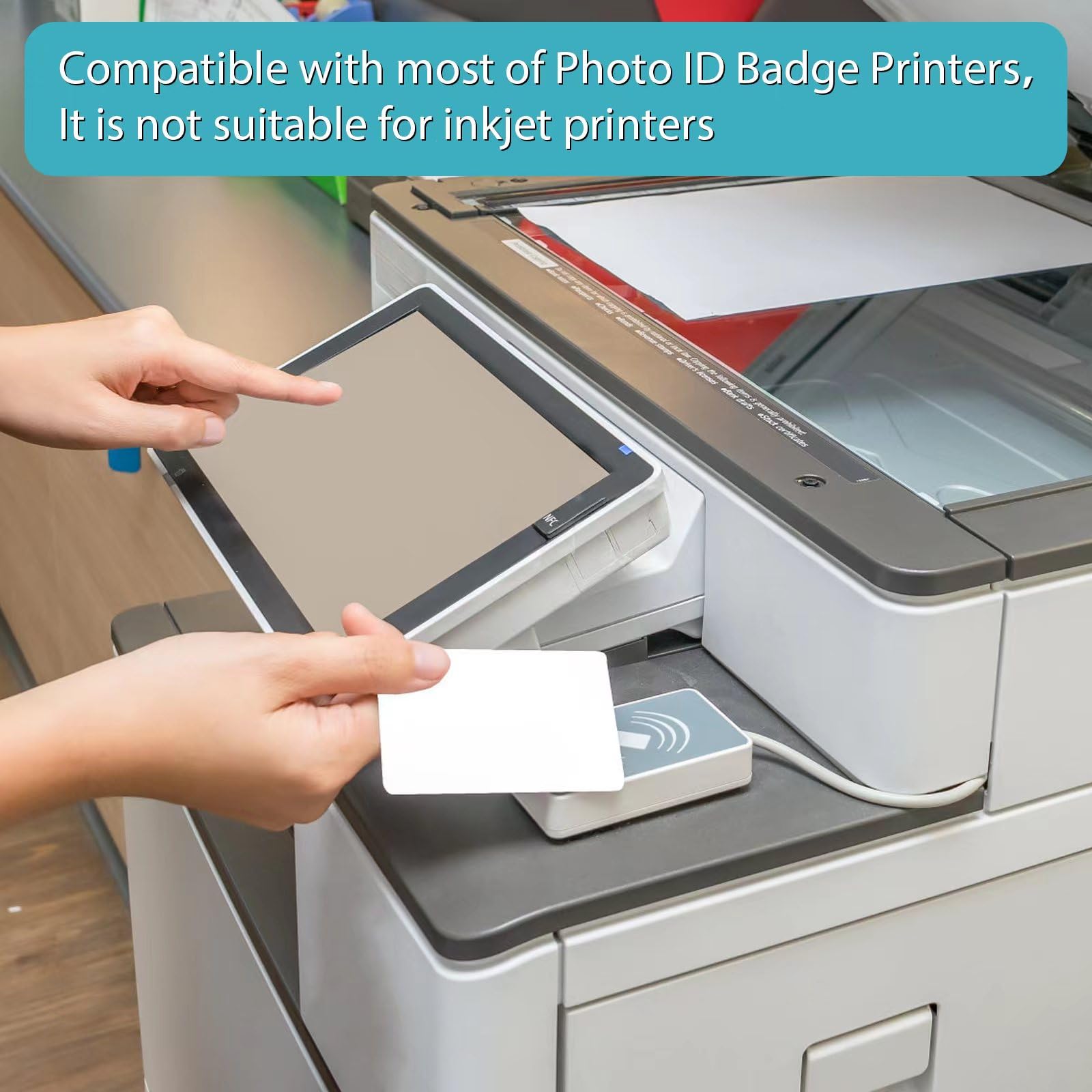 Tarjetas de PVC en blanco de alta calidad CR80 de 30 mil, tarjetas de plástico blanco de calidad gráfica para impresoras de identificación fotográfica, impresión impermeable y de doble cara,