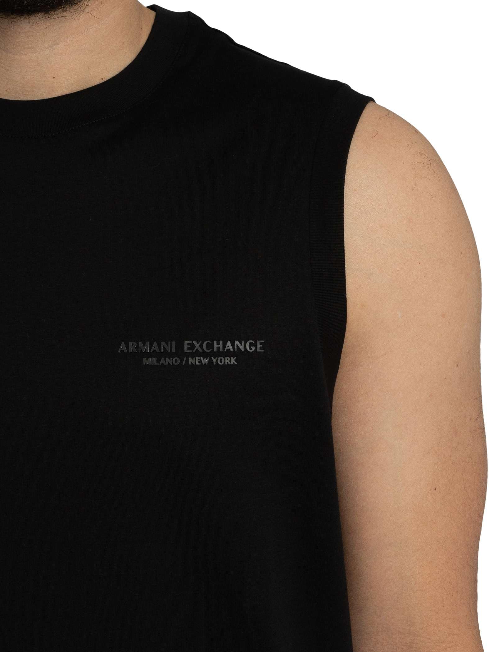 Męska koszulka bez rękawów Armani Exchange Relaxed Fit z logo na piersi, czarna