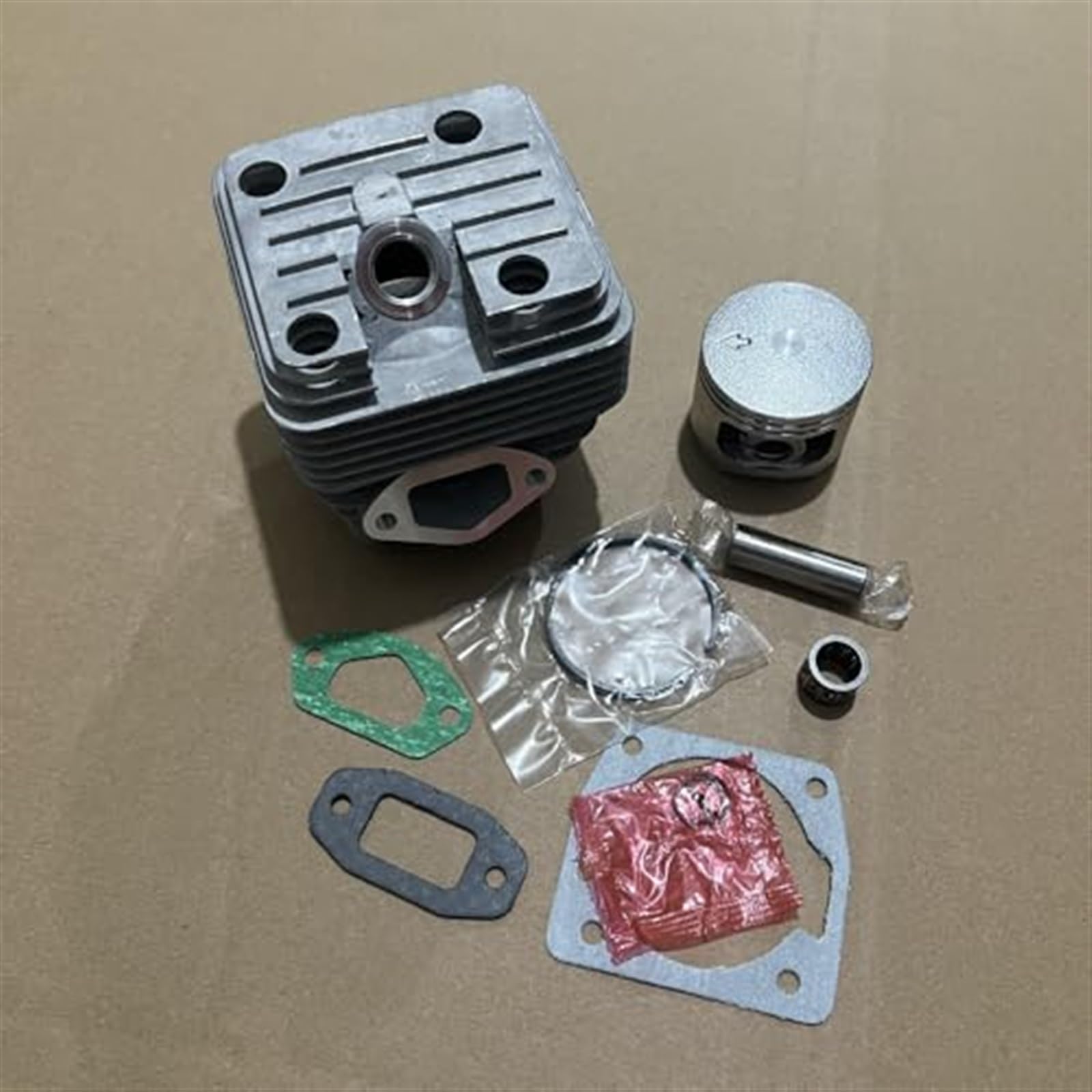 Kit de cojinete de Aguja de Pasador de Anillo de pistón de Cilindro de 45mm, for Motosierra Universal Toyama Tcs 60 FP/H84/MDL60/HM-T60/H199 Kit de Juntas de pistón de Cilindro