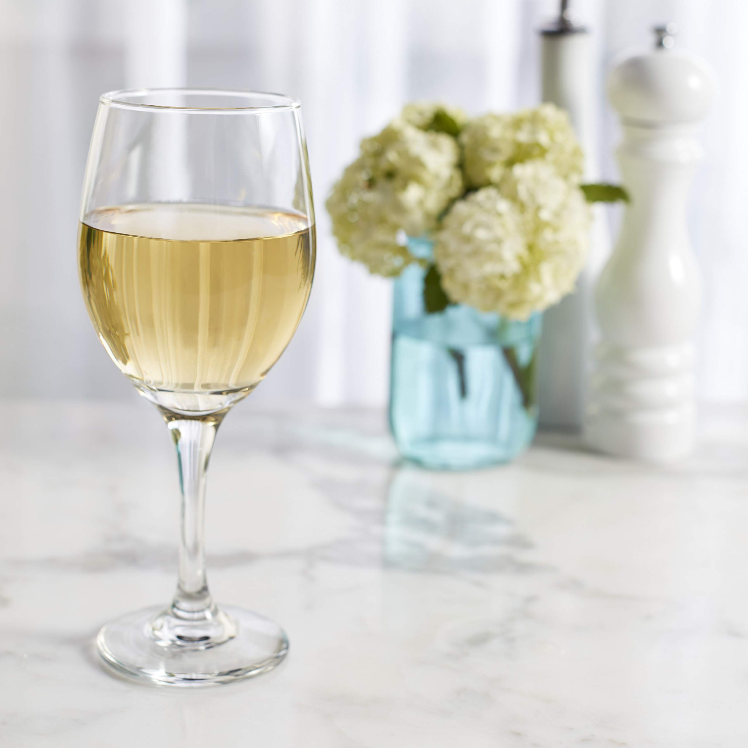 Calici da vino in metallo Immagini senza sfondo e Foto Stock ritagliate