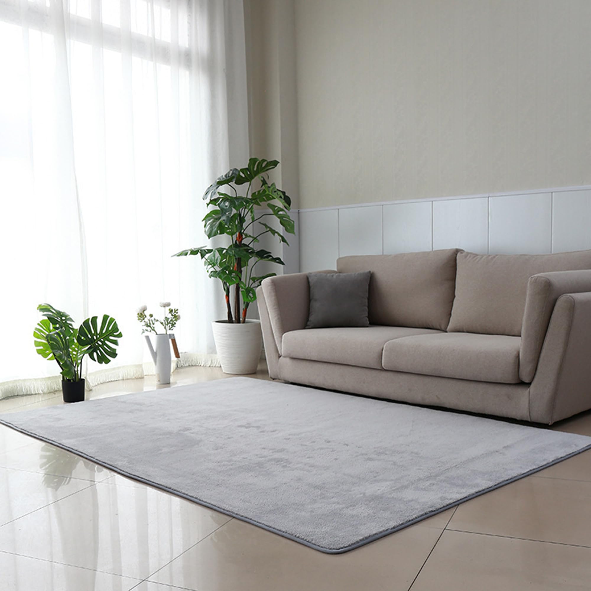 Tapis de chambre douillet gris pour créer un coin lecture cocooning