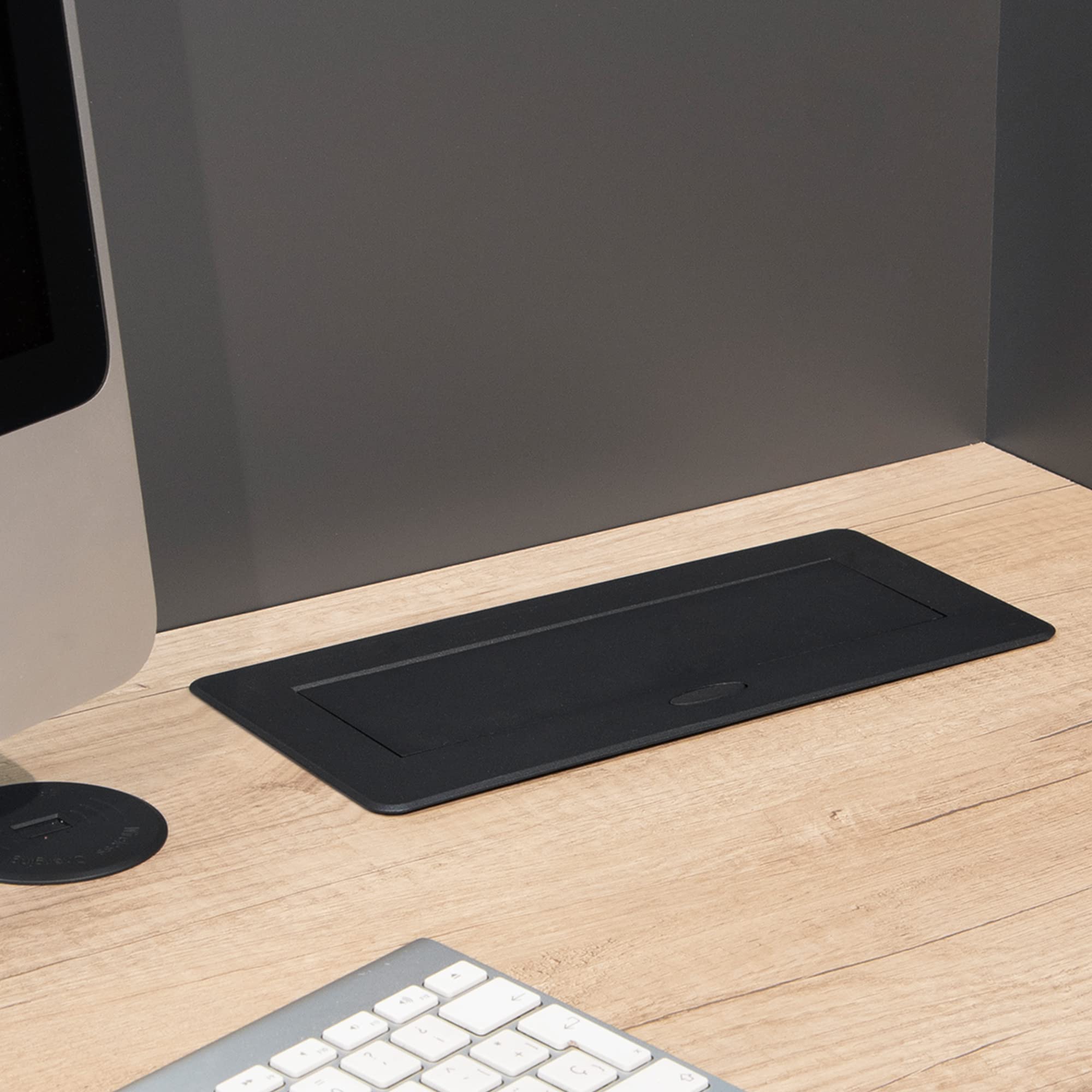 Emuca - Regletas Enchufe, Regleta multienchufe retráctil para empotrar en la Mesa, Base de enchufes multiconector (Enchufe EU Tipo F, USB A+C, RJ45 y HDMI), 265x120mm, Negro