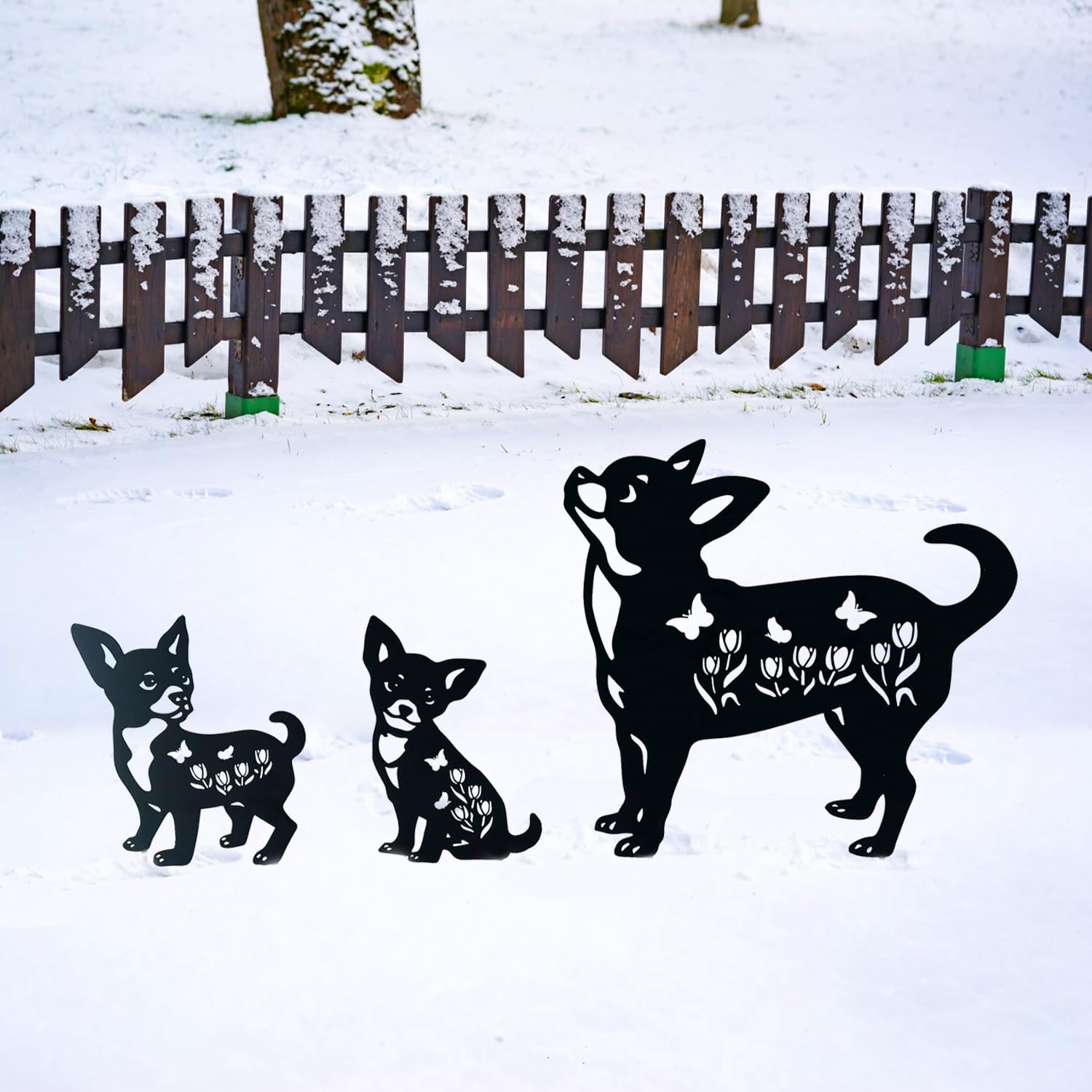 Dog Metal Decorative Garden Stakes Chihuahua Dog Gifts for Women Men Mom Birthday Gifts Silhouette Statues for Garden Decor, Yard Art, Patio, Outside, Lawn Ornaments, Outdoor Decorations