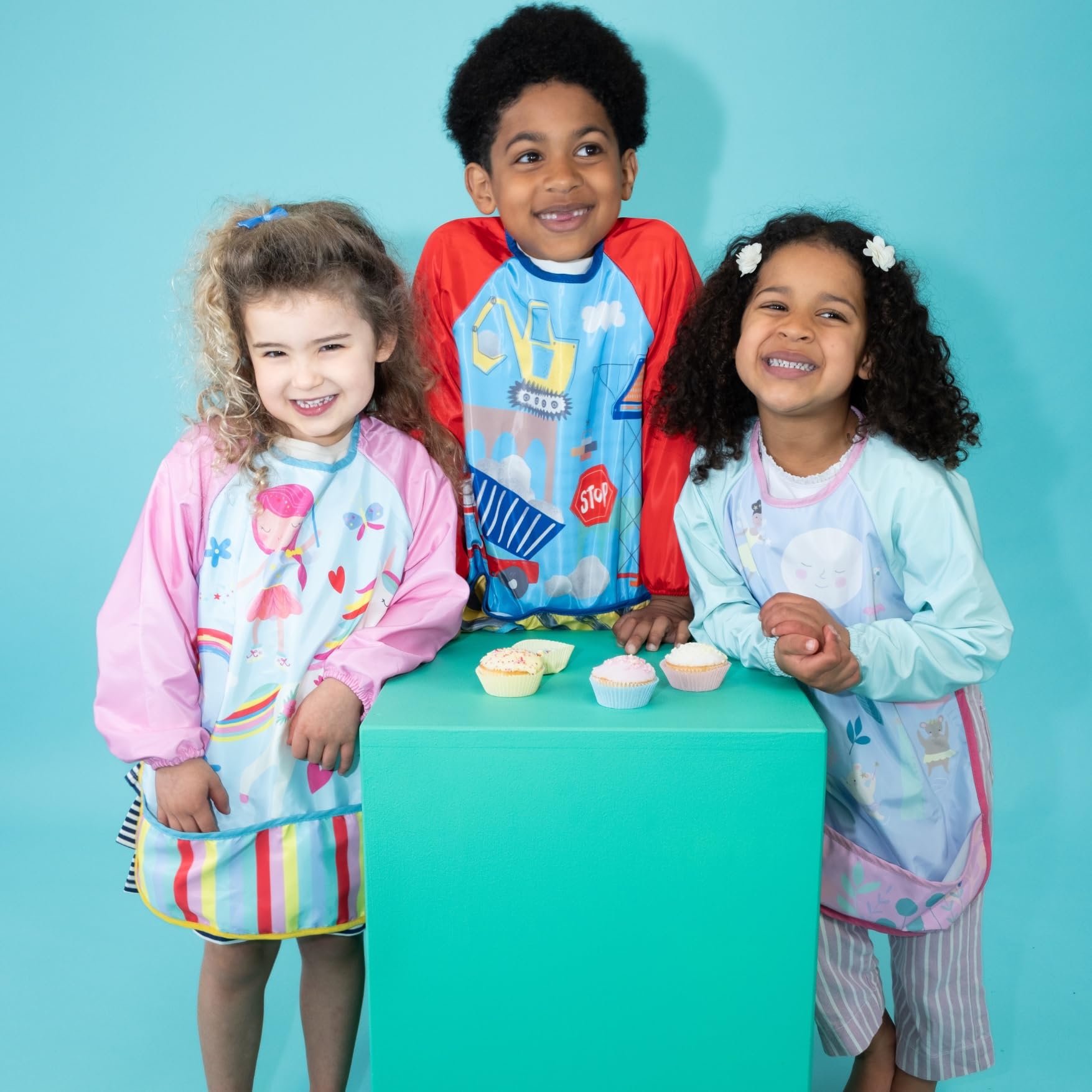 Delantal encantado de hilo dental y roca, 55,88 cm de longitud, suministros de arte y manualidades de 3 a 6 años, Multicolor, 3-6 Años