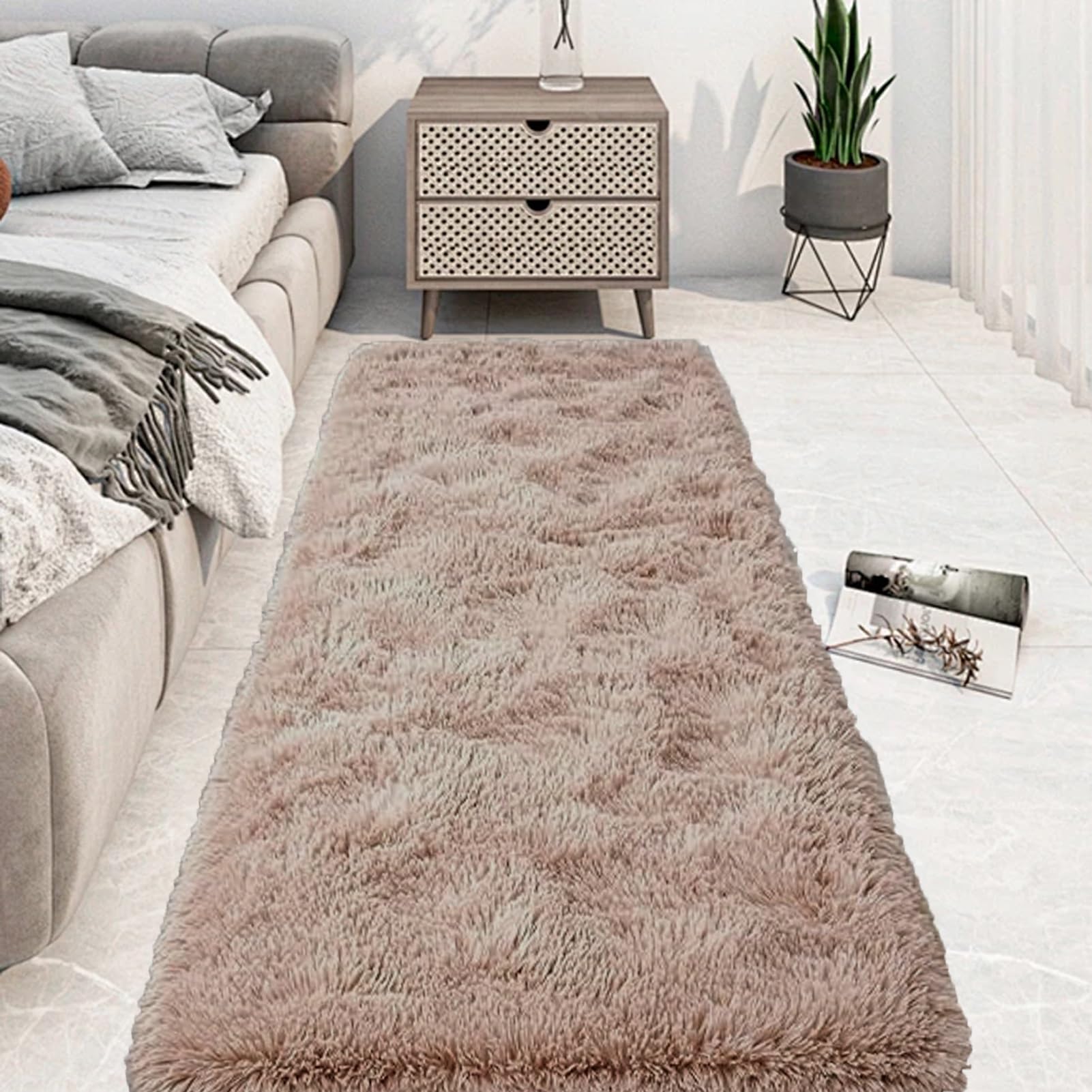 Tappeto Peloso 45 x 340 cm Parte Inferiore Antiscivolo Tappeto Del Soggiorno Aspetto Pelliccia Super Morbida Adatto per Soggiorno Camera da Letto e Cameretta, Beige