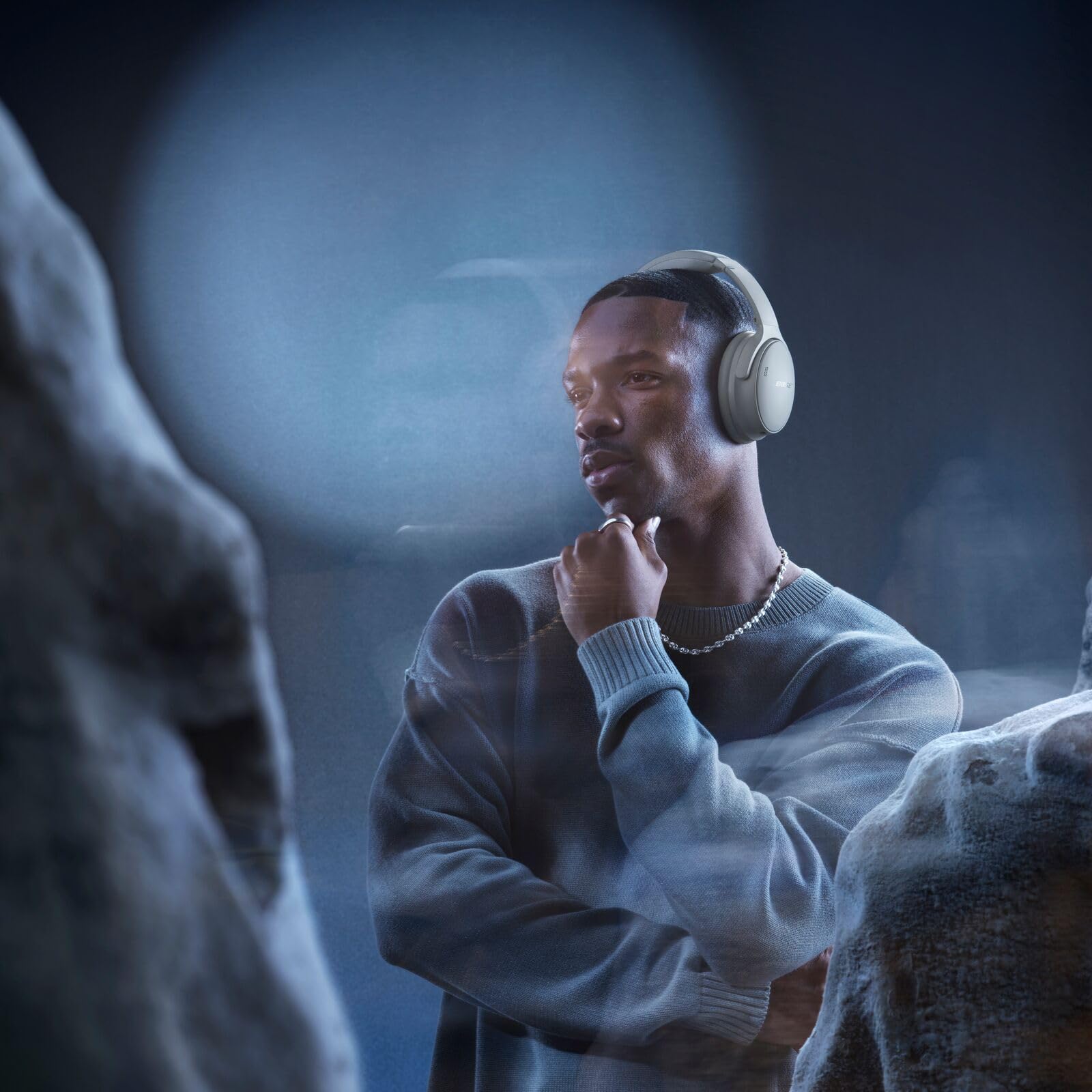 Bose QuietComfort Headphones - Wireless Bluetooth Headphones, Active Over Ear Noise Cancelling and Mic, USB-C Charging, Deep Bass, Up to 24 Hours of Playtime, Moonlight Grey - Limited Edition Color - 4