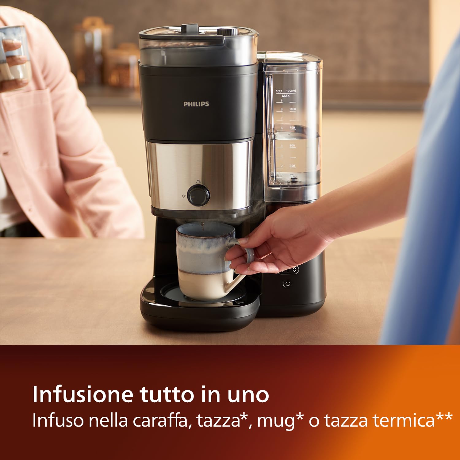 PHILIPS Macchina da Caffè a Filtro All-in-1 - Macinacaffè Conico Integrato per Chicchi Freschi - Prepara in una Caraffa di Vetro da 1,25L o Direttamente in una Tazza (HD7900/50)