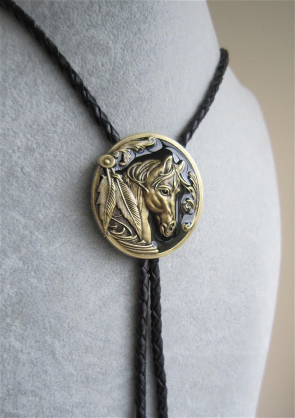 Bolo Tie for Men,Cowboy Necklace,Antique Bronze Plated Western Horse Head Oval Bolo Tie Leather