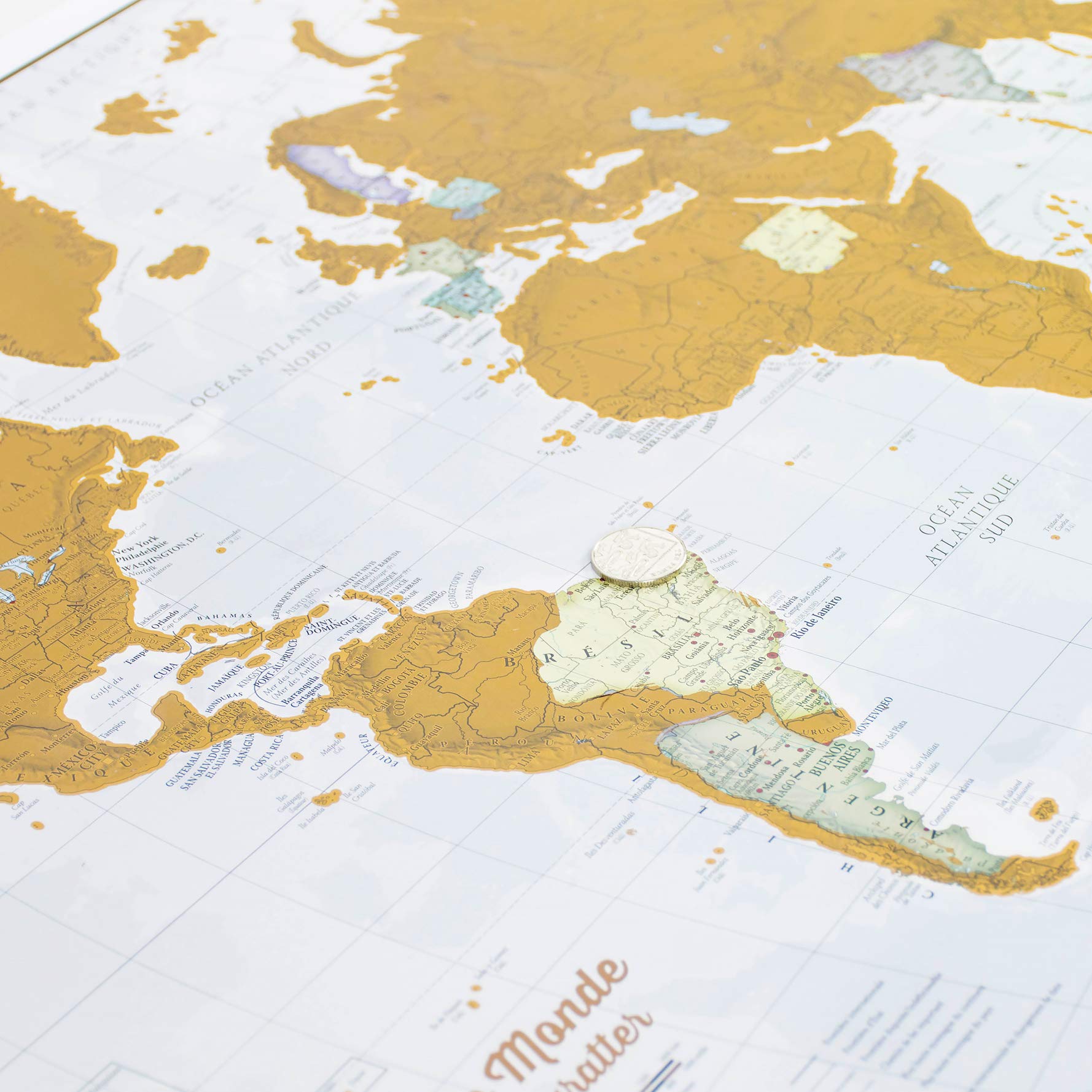 Carte du Monde à gratter en langue Française - Très grand format - 84 x 59 cm - Maps International : + de 50 ans d'expérience dans la cartographie - Éléments cartographiques détaillés