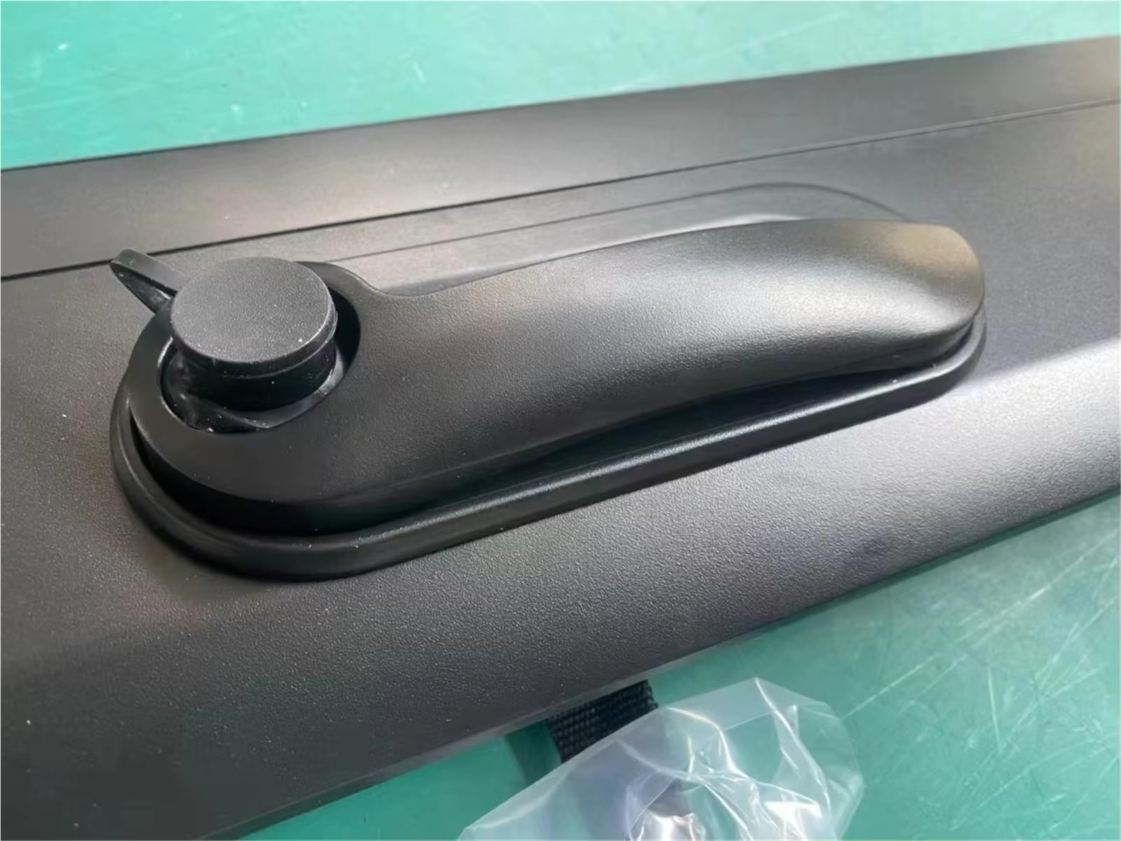Cache-Bagages Couvre-benne Rétractable D'origine Pour Pick-up Pour HILUX Super Crew Cab Avec Benne De 5,6 Pouces Étagère Arrière Rétractable Coffre