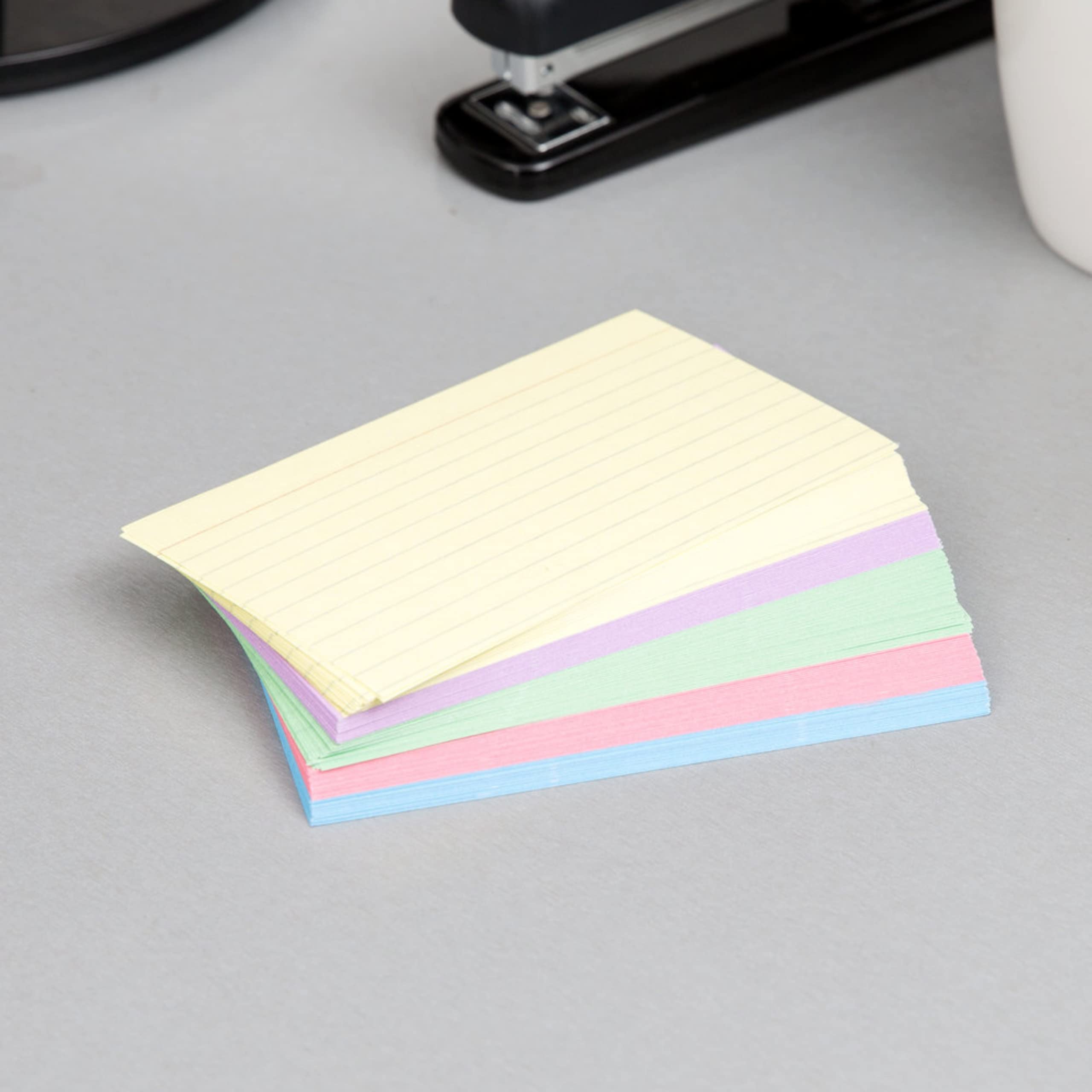 1InTheOffice Karteikarten, 7,6 x 12,7 cm, farbige Karteikarten, Pastellkarten, linierte Lernkarten, verschiedene Farben, 300 Stück