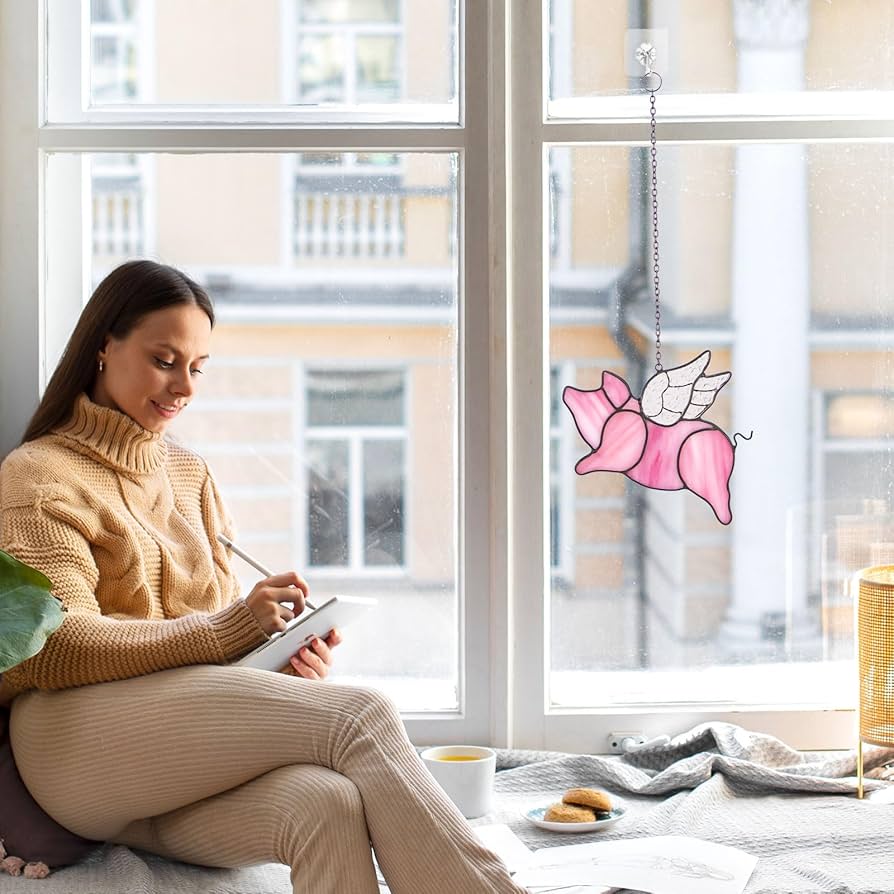 Amazon.com: YT3 Studio Flying Pig Suncatcher, Stained Glass Window