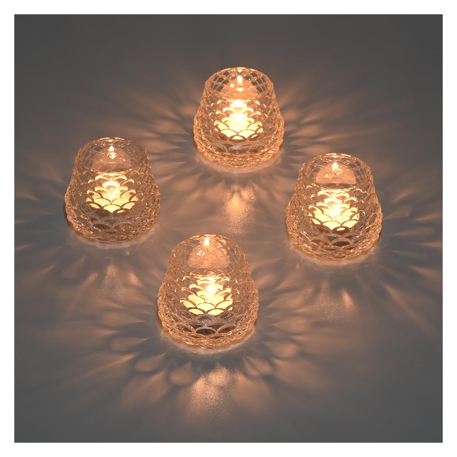 Set di 4 Portacandele in Vetro per Candeline, Portalumini Trasparente per Centrotavola, Porta Tealight in Vetro per Natale, Matrimonio, Festa di Compleanno, Decorazione per la Casa (Pigna)