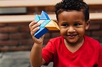 Vista 3 de Tegu Compañeros de viaje, avión a reacción