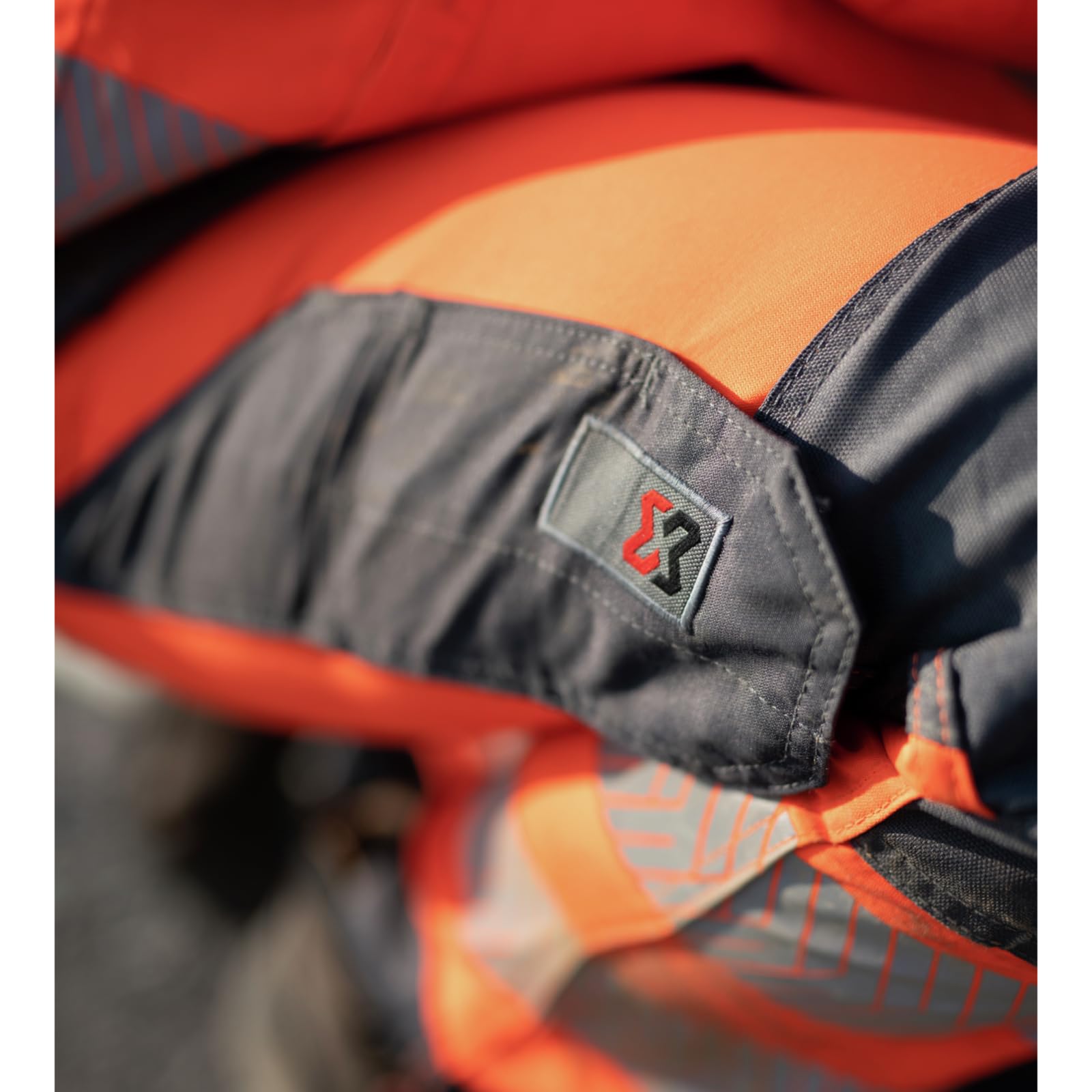 WÜRTH MODYF Warnschutz Bundhose Fluo EN 20471 - professionelle Arbeitshose für Herren - Warnschutzhose mit Knieschutztaschen - in den Größen 24-118 in Gelb und weiteren Farben
