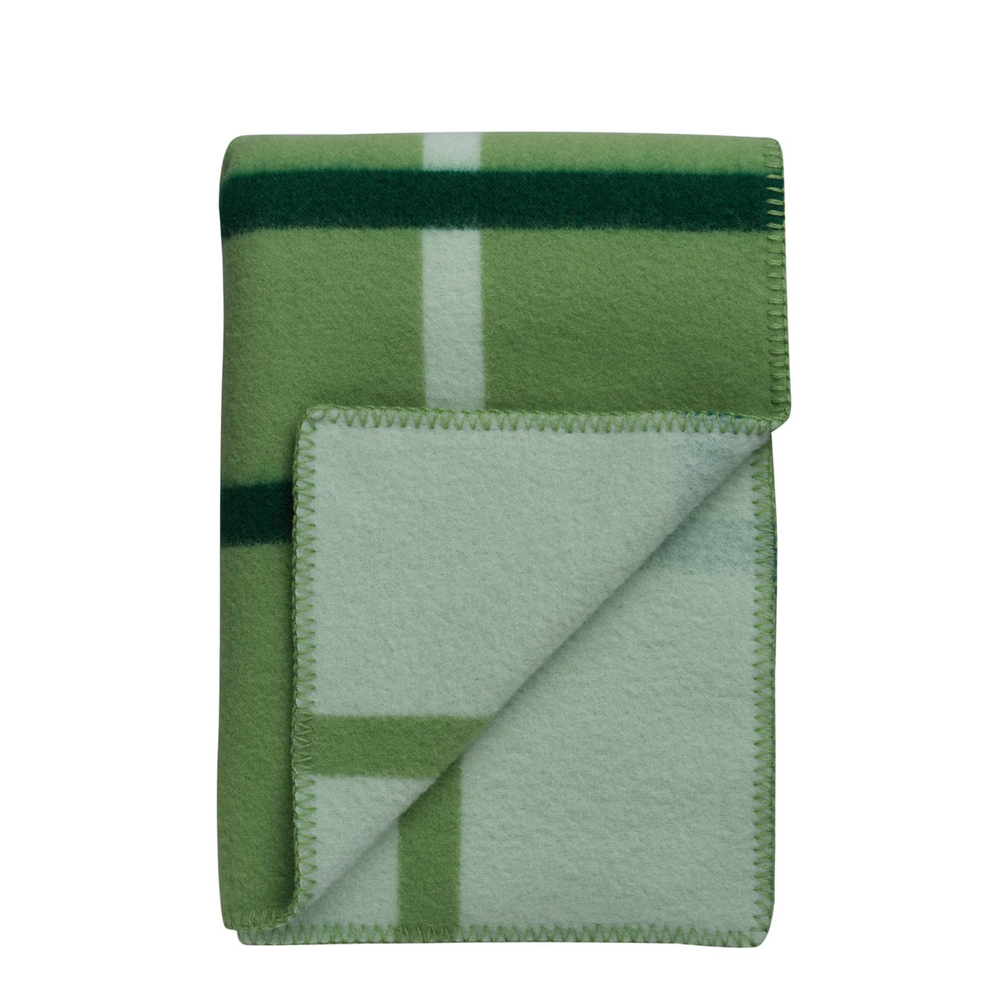 Amazon.com: Roros Tweed Designer 100% Norwegian Wool Throw Blanket