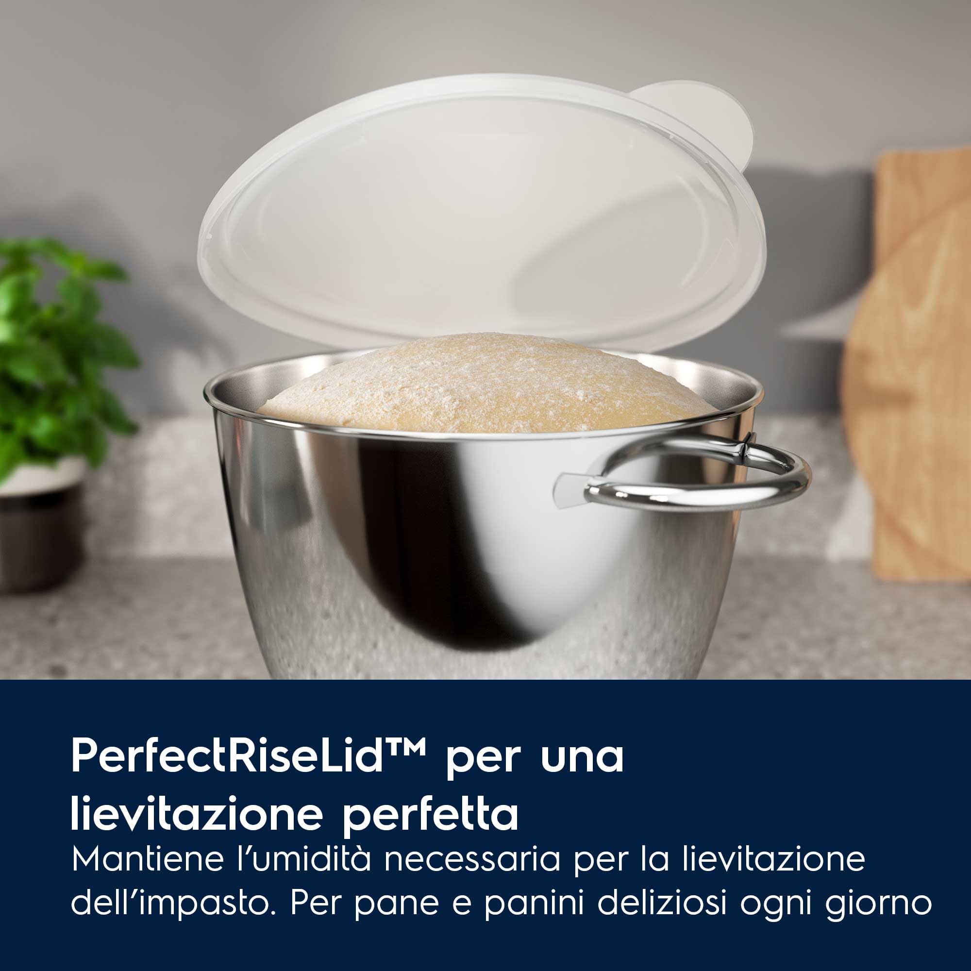 Electrolux, Impastatrice Planetaria E6KM1-4DRT, Robot da Cucina Multifunzione 1200 W, Ciotole 6 & 4 L, LED, Coperchio per Lievitazione, Accessori Completi, Rosso