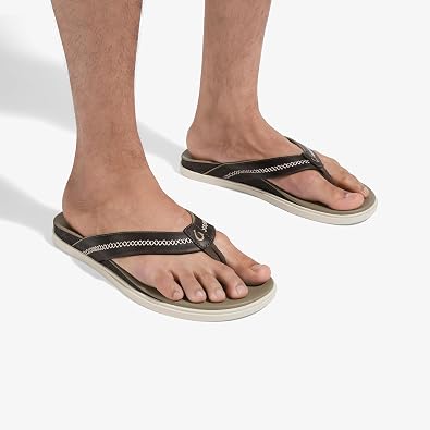 OluKai Men's Shoreline Leather Sandals, Everyday Flip-Flops
