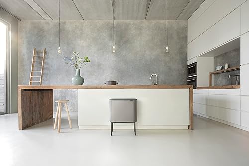 Vista 130 de Brabantia Bo - Cubo de basura – 1 cubo interior de 9.5 galones (acero mate FPP) cubo de basura para residuos/reciclaje, compartimento extraíble +