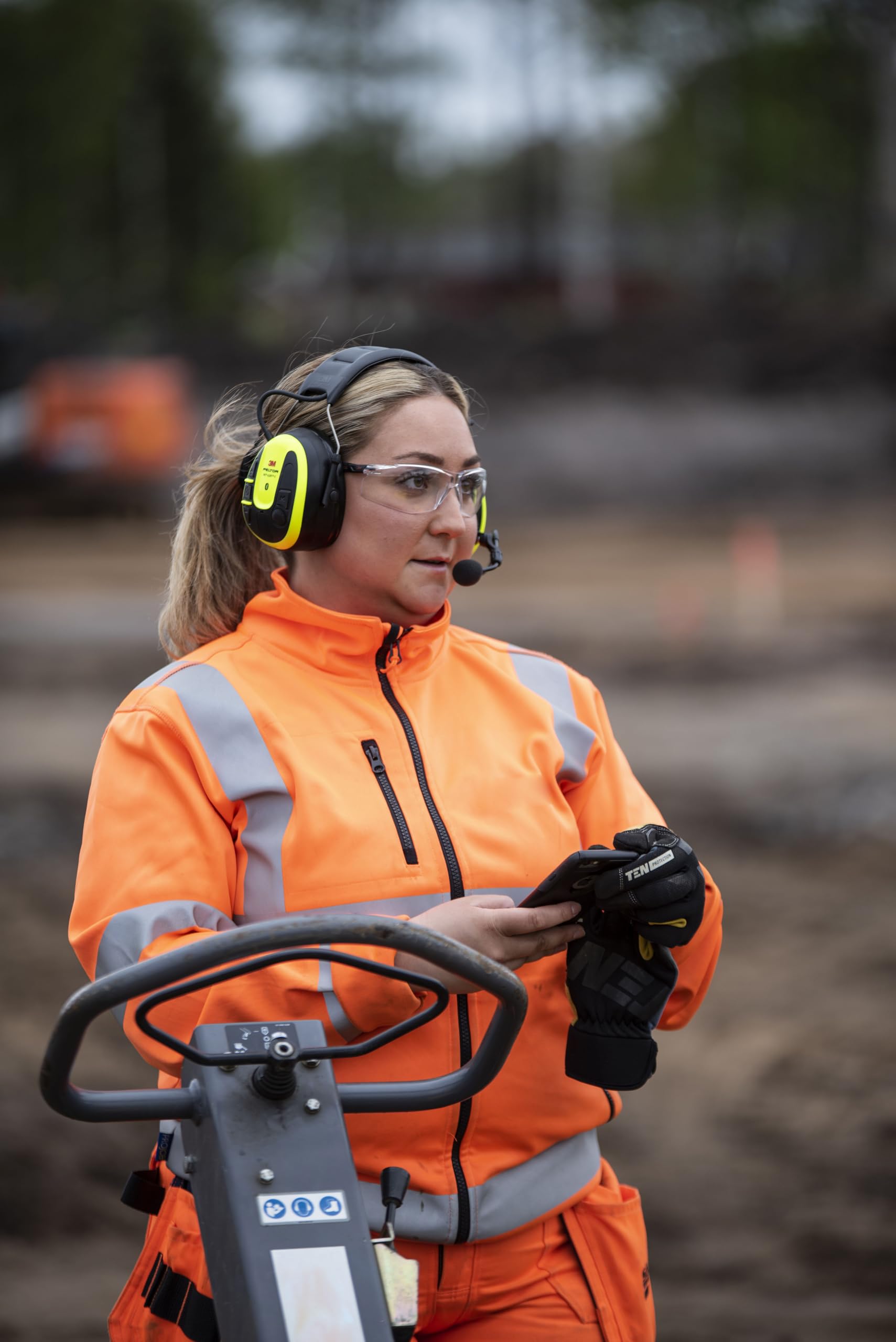 3M PELTOR WS ALERT X+ App, Leichtendes Gelb, Headset, 1 Stück | Kopfband, Bluetooth, MRX21A3WS7, USB-C