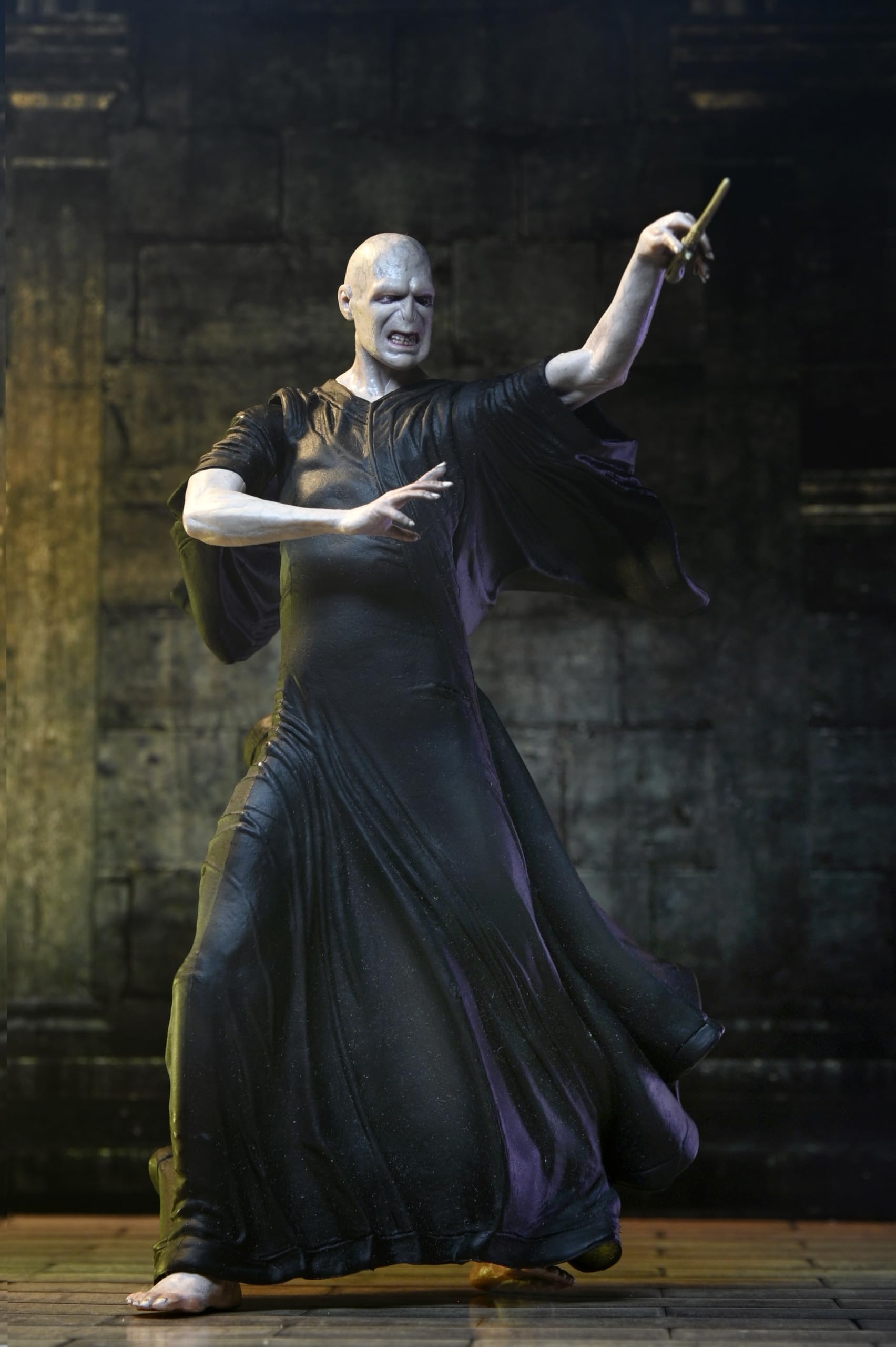 NECA - Harry Potter - Colección Legacy Voldemort Figura de acción a escala de 7 pulgadas