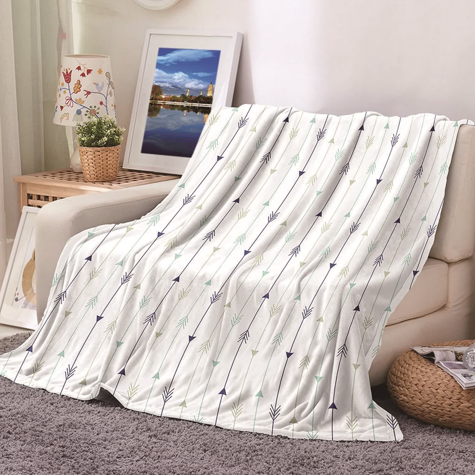 Plaid couverture polaire en flannel KnSam 100x150cm à motif flèches pour canapé et lit