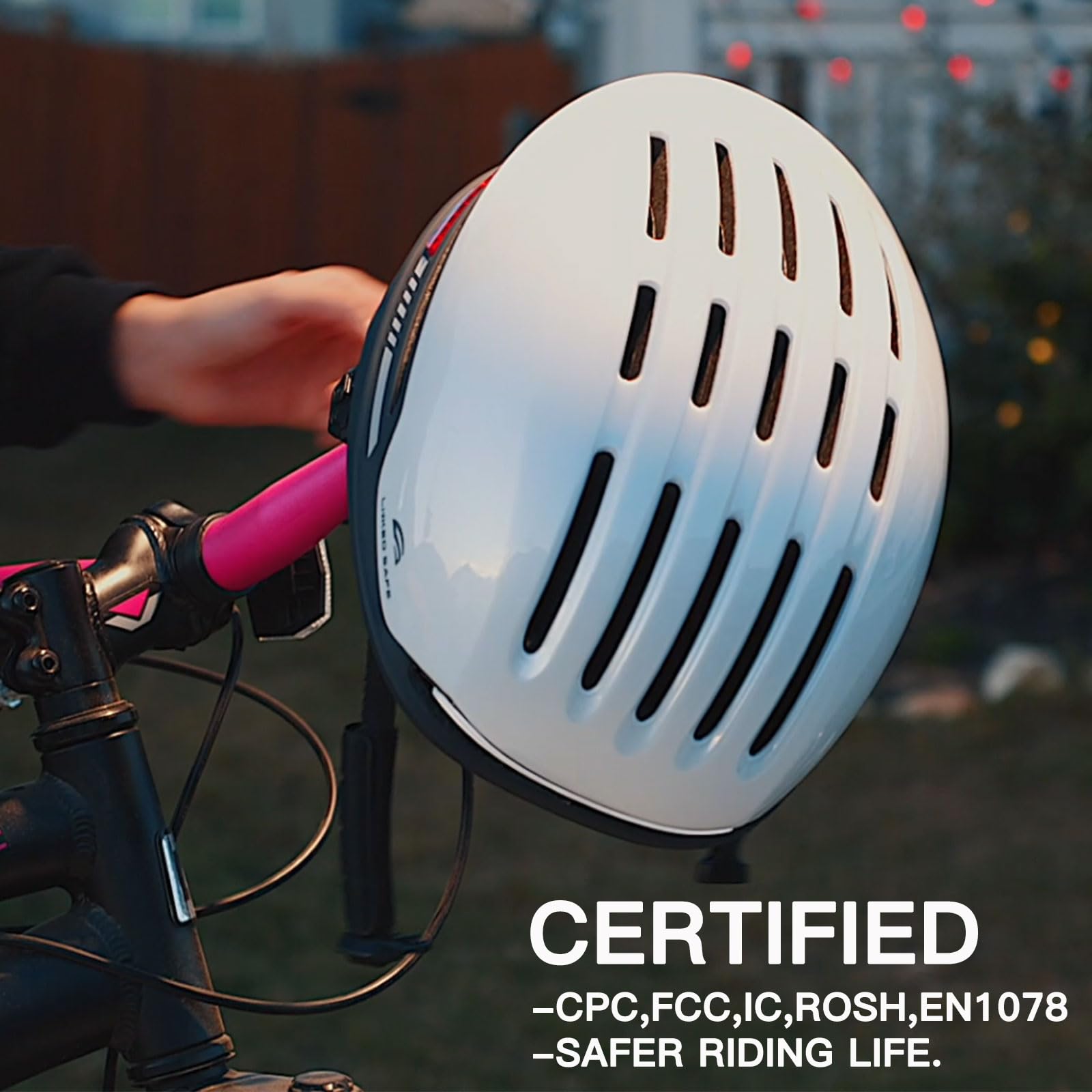 Casco de bicicleta con Bluetooth, casco de bicicleta inteligente para adultos hombres mujeres con altavoces integrados, intermitentes de freno de coche, intermitentes LED delanteros y traseros