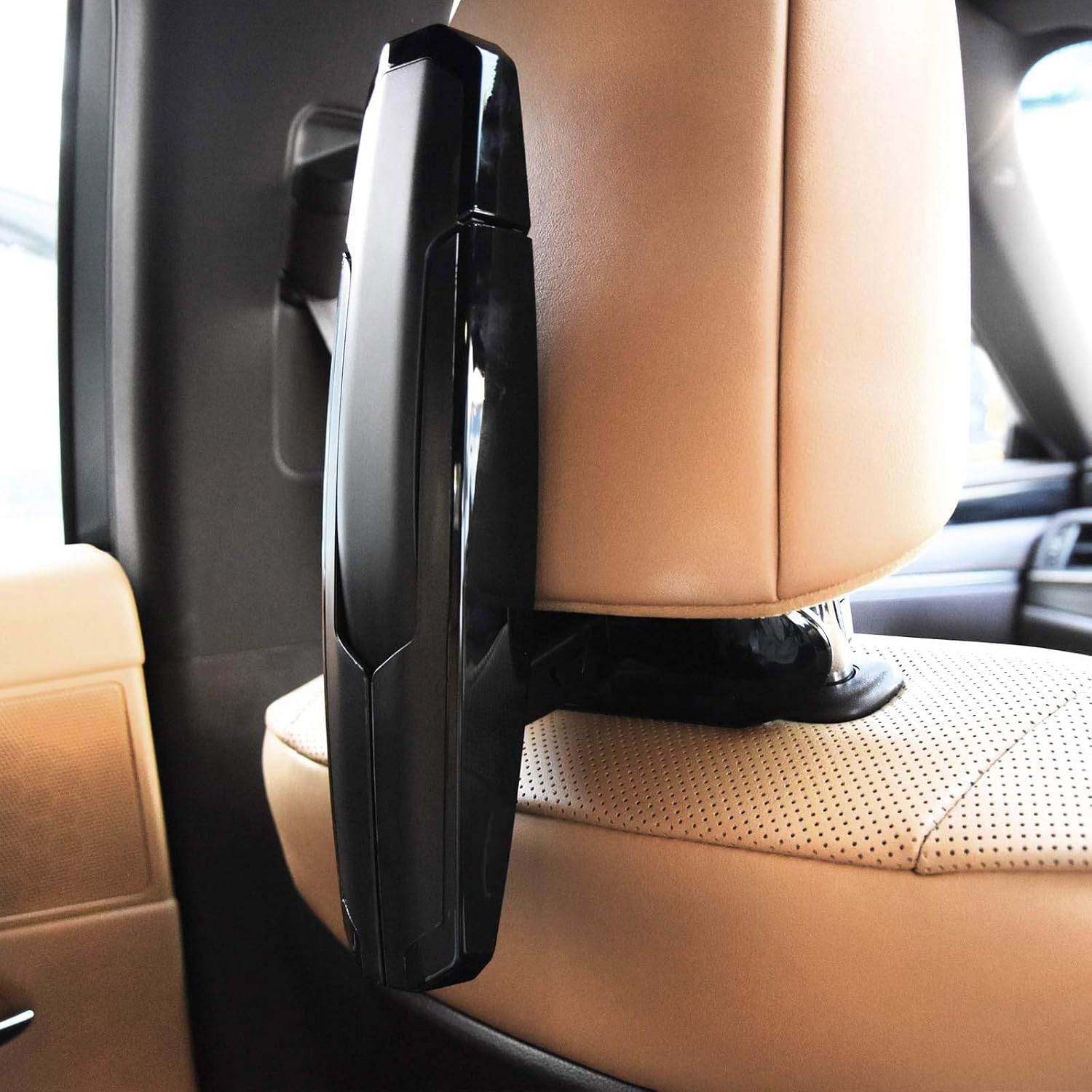 Car Seat Coat Rack Hanger for Crossroad 2009, Multifunction Suit Retractable Hanger Prevent Clothing Wrinkles Easy to Install,Black