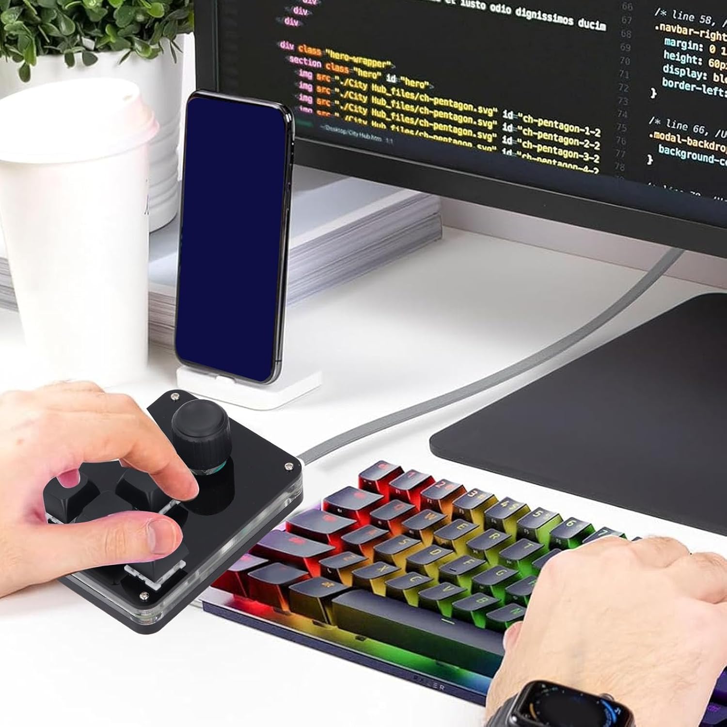 Eujgoov USB Mini Macro Keypad connected to a computer via USB-C cable