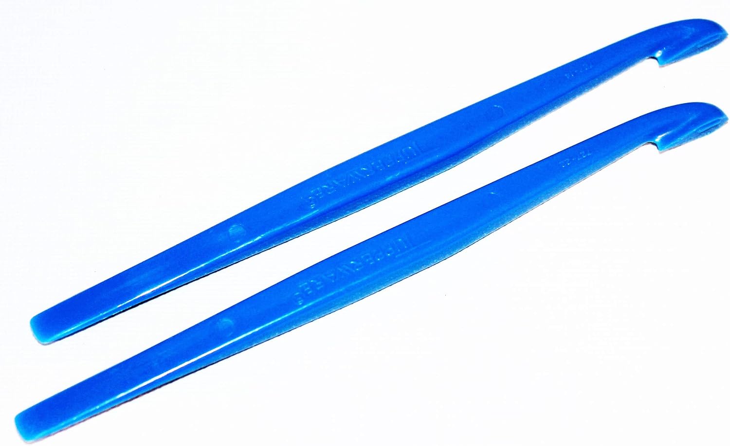 Tupperware Set of 2 Citrus Peelers Kitchen Gadgets for Peeling Oranges Blue