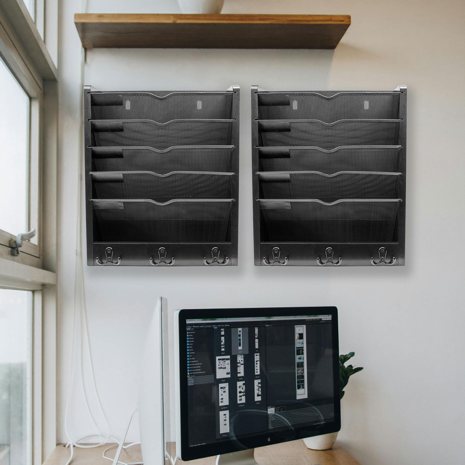 Schreibtisch-Organizer aus Holz mit 5-stöckigem Metallgeflecht, wandmontierbarer Dokumenten-Organizer, vertikaler Papierordnerhalter mit Bodenablage für Büro, Zuhause oder Kabine, Schwarz