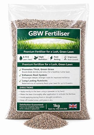 Premium Lawn Fertiliser 1kg - Fast Acting - Delivers Lush, Green Grass - Deep Roots & Rich Soil - Pet Safe - Tailored to UK Climate - 100% Refund 1kg