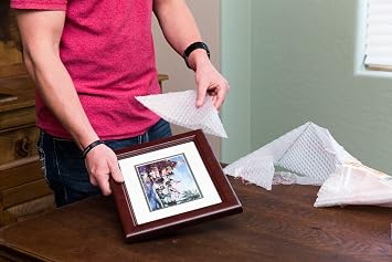 U-Haul Bubble Corners for Picture Frame and Artwork Protection - 16 Corners - 8 x 8 x 11.3 Corners