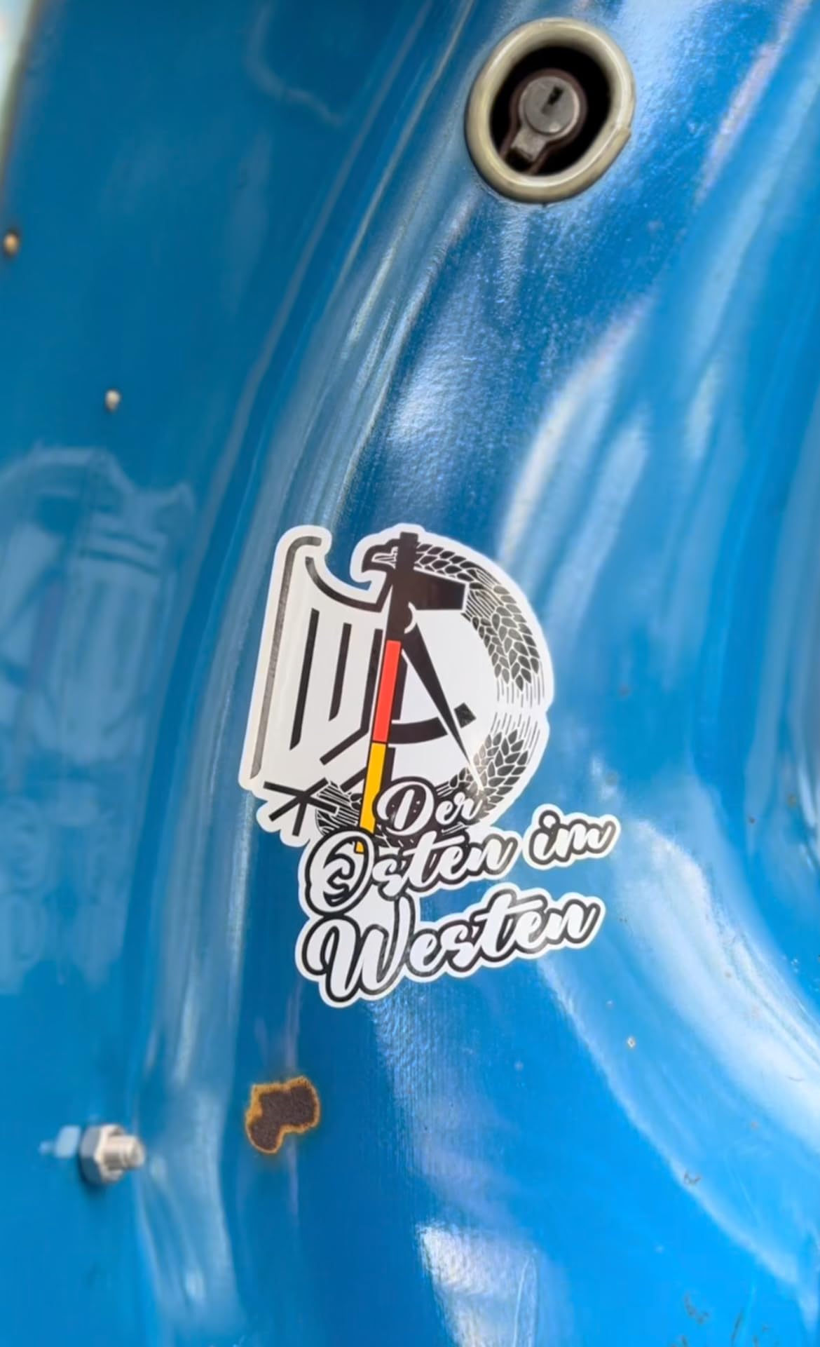 The East in the West East German Democratic Republic of East Germany ONostalgia Suhl Retro Vintage 2-Stroke 10 cm #A6525